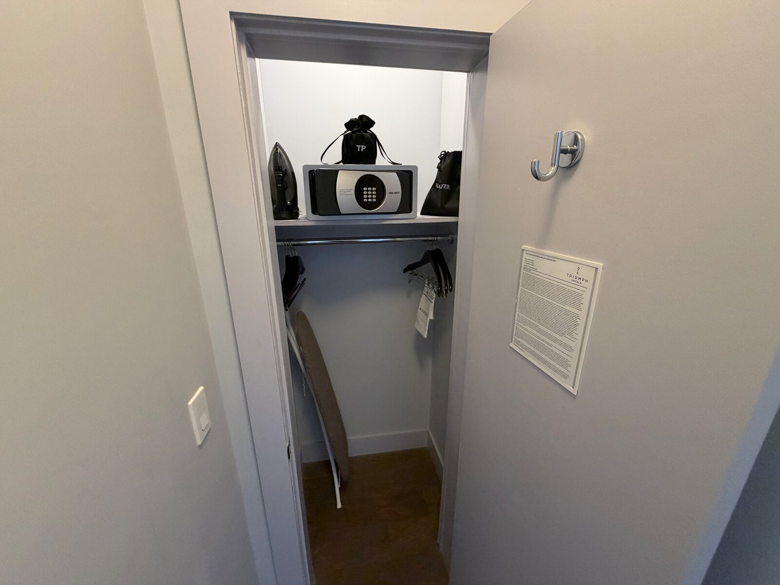 hotel-belleclaire-new-york-deluxe-one-king-bedroom-closet-safe-iron-view-b