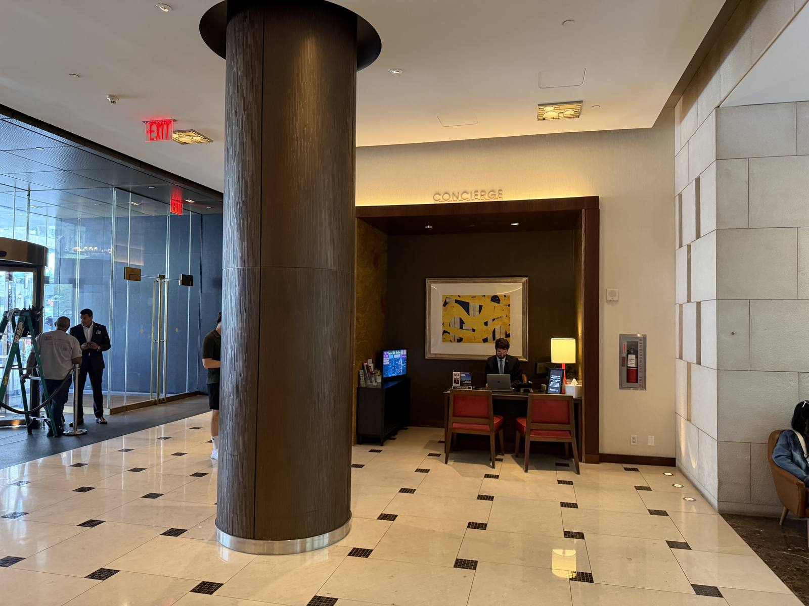 intercontinental-new-york-times-square-lobby-concierge-desk
