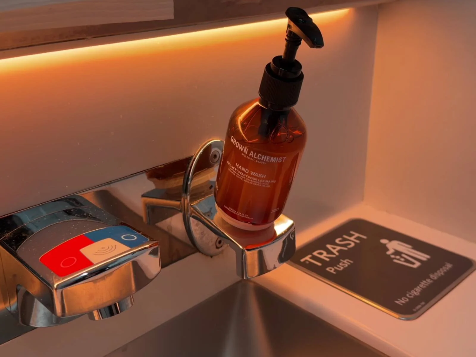 delta-one-a350-grown-alchemist-hand-cream