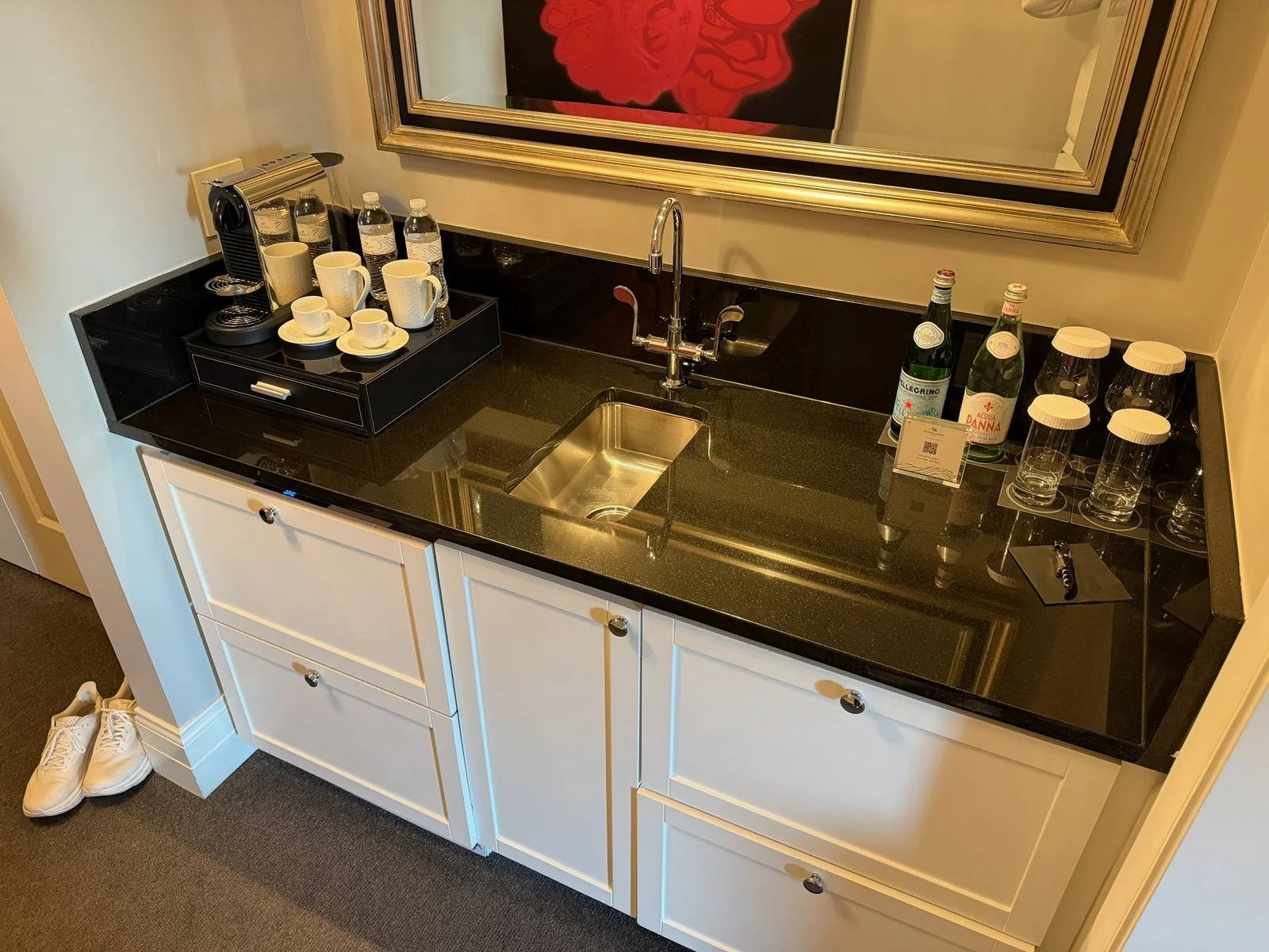 waldorf-astoria-chicago-junior-suite-wet-bar-nespresso-water.jpg