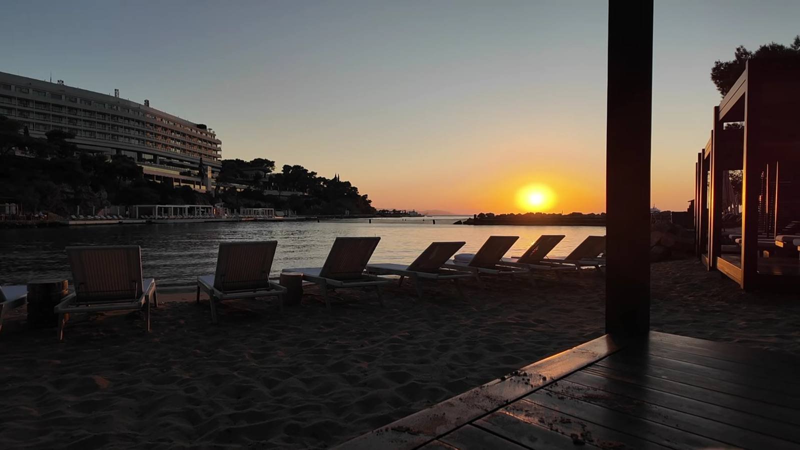 four-seasons-astir-palace-athens-sunset-beach-loungers