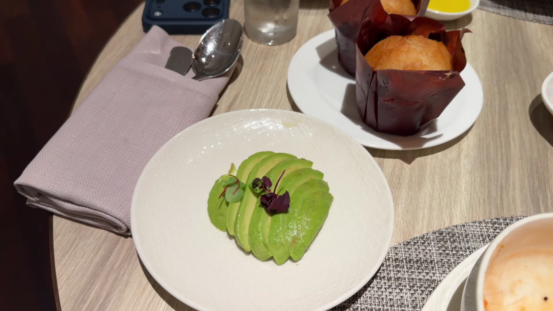 Four Seasons Singapore vegan breakfast.png