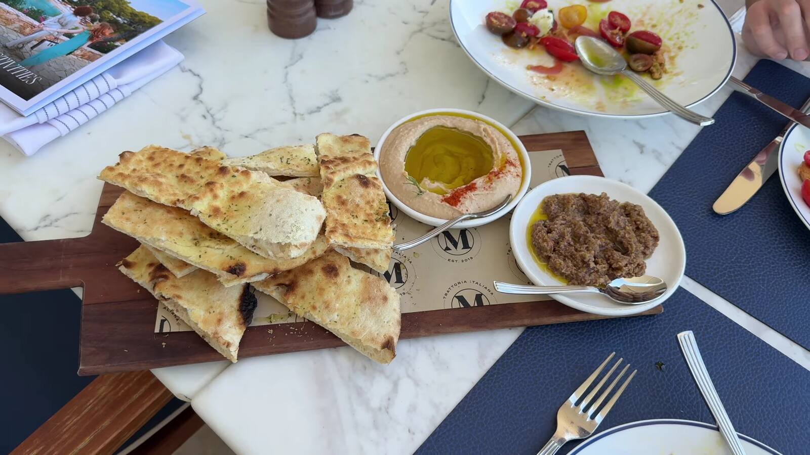 four-seasons-astir-palace-athens-mercato-focaccia