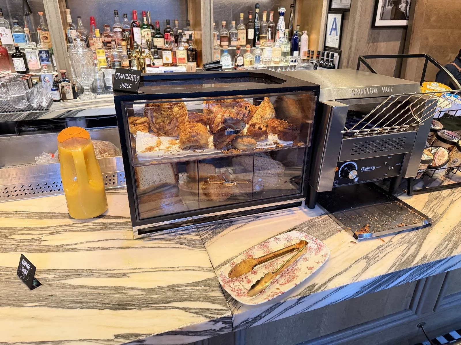 civilian-hotel-new-york-rosevale-kitchen-buffet-pastry-case