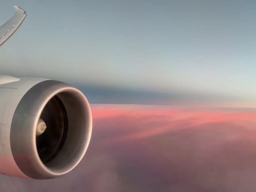 korean-air-business-class-sunset-wing-view.jpg