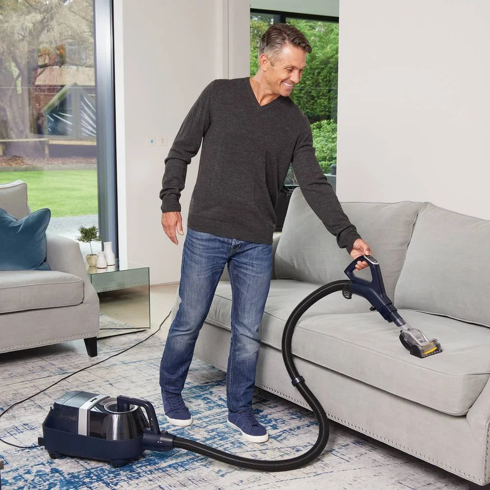 🇬🇧Brand New Shark Dynamic Technology and Anti Hair Wrap CZ250UKT