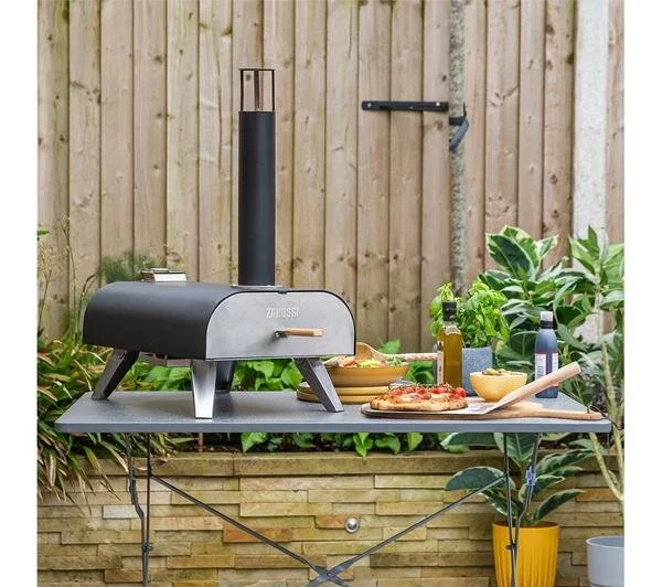 ZANUSSI ZPO1BPC Wood Pellet Pizza Oven - Black
