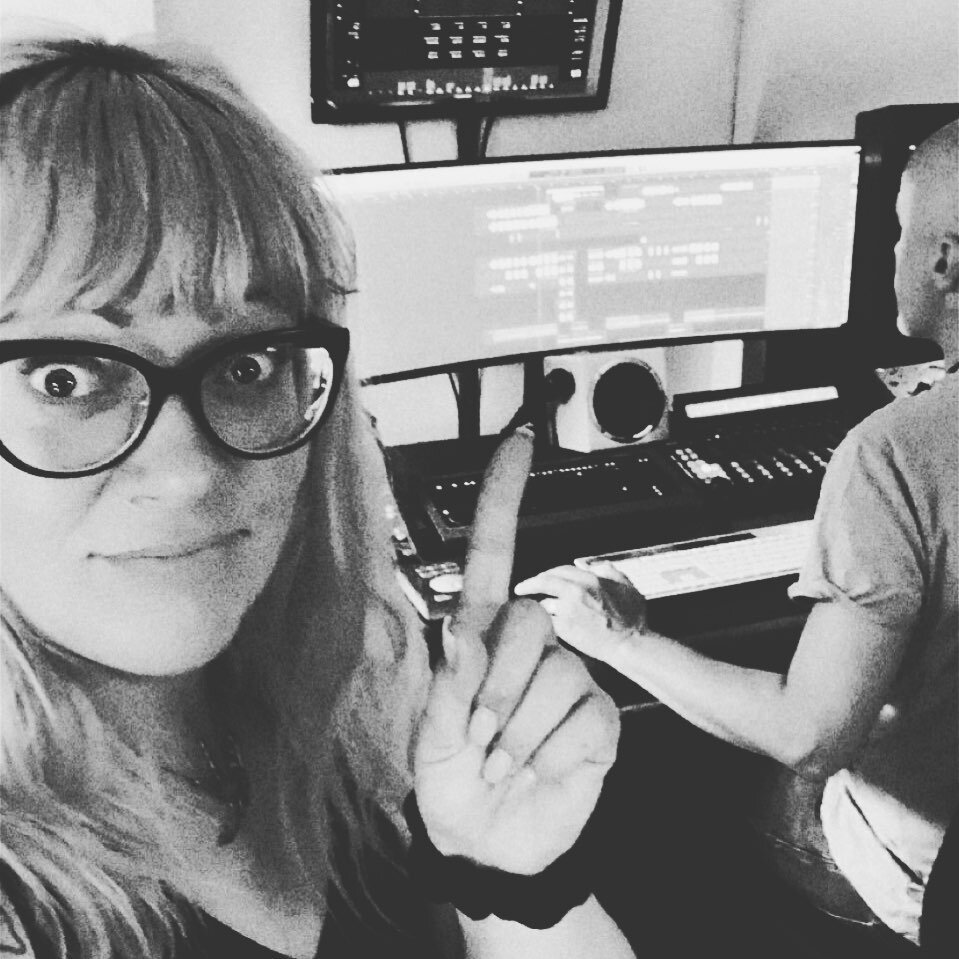 YES!! 🥳 Finally working on My OwN MuSIc!! It&lsquo;s time for something NEw! Stay tuned.. #studiotime #littlemountainstudio #lovemylife @michael_dolmetsch