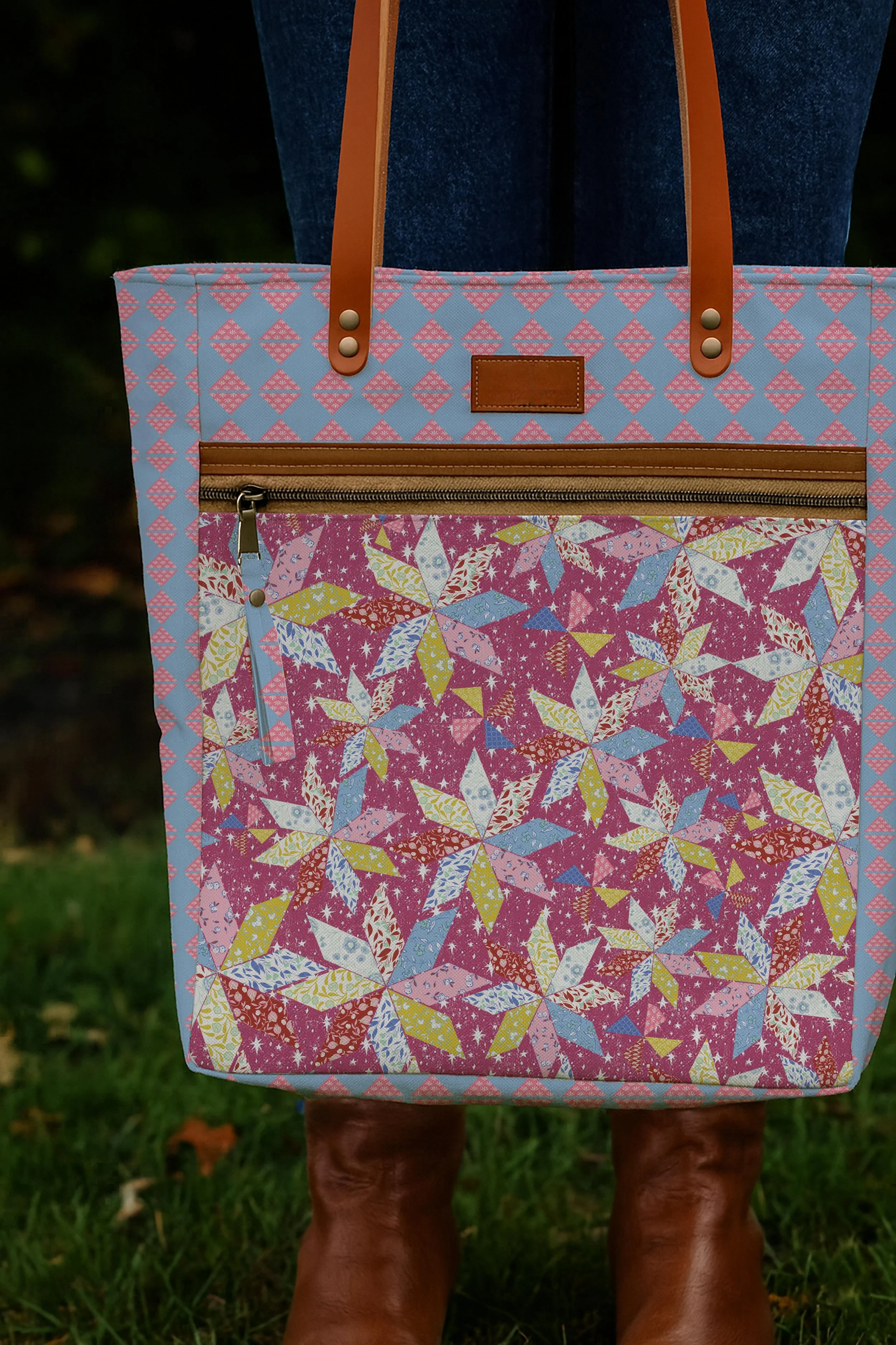 Quilter design 1.2 Canvas Bag_Mockup.jpg