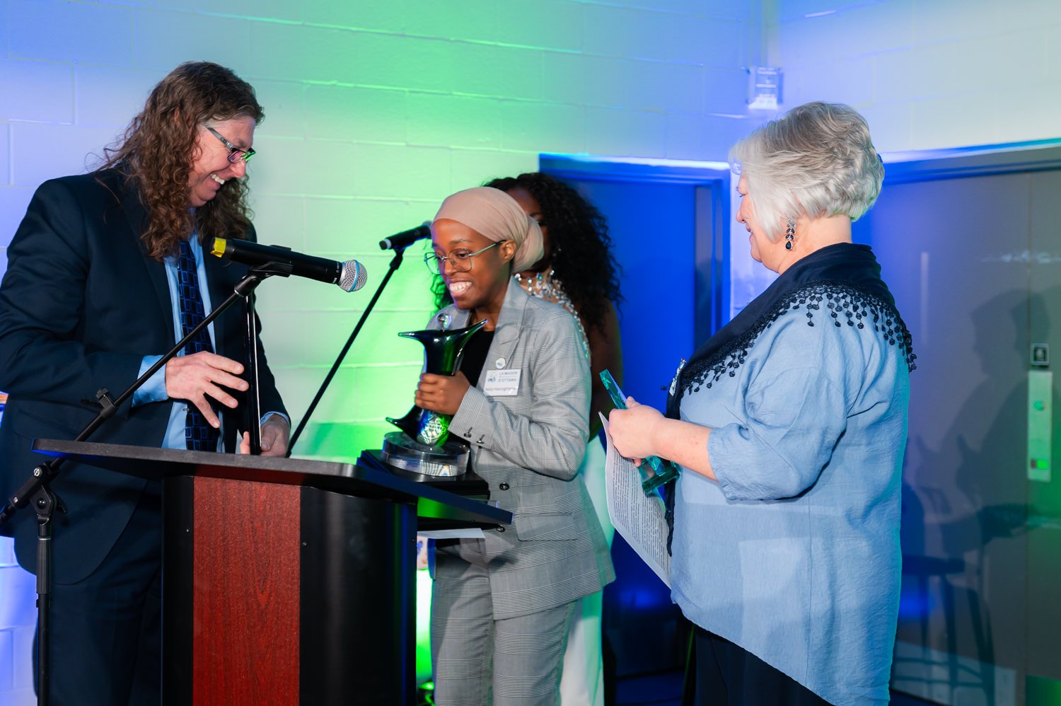 photographe-evenementiel-ottawa-maison-francophonie-5e-anniversaire-28.jpg