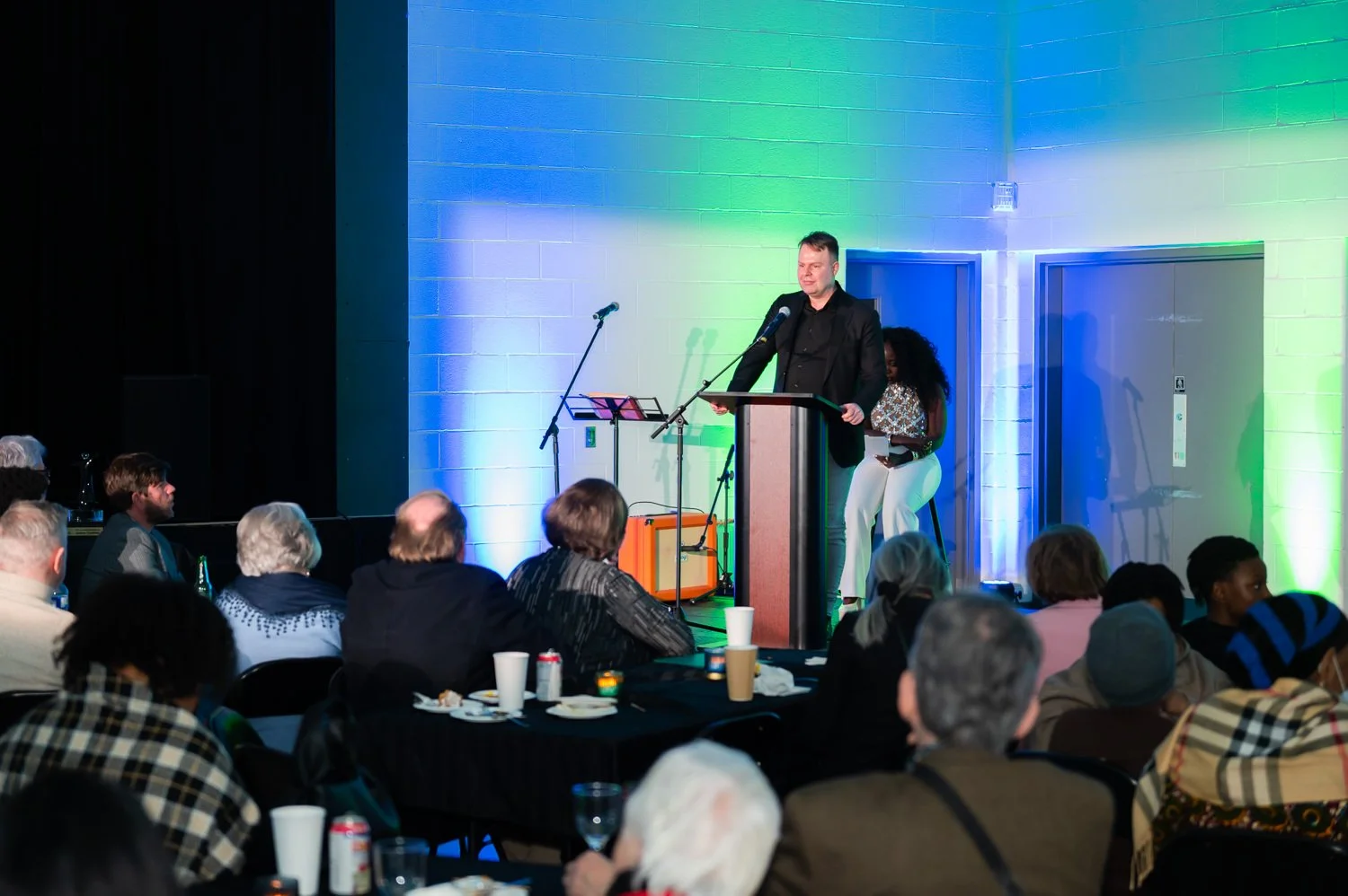 photographe-evenementiel-ottawa-maison-francophonie-5e-anniversaire-26.jpg