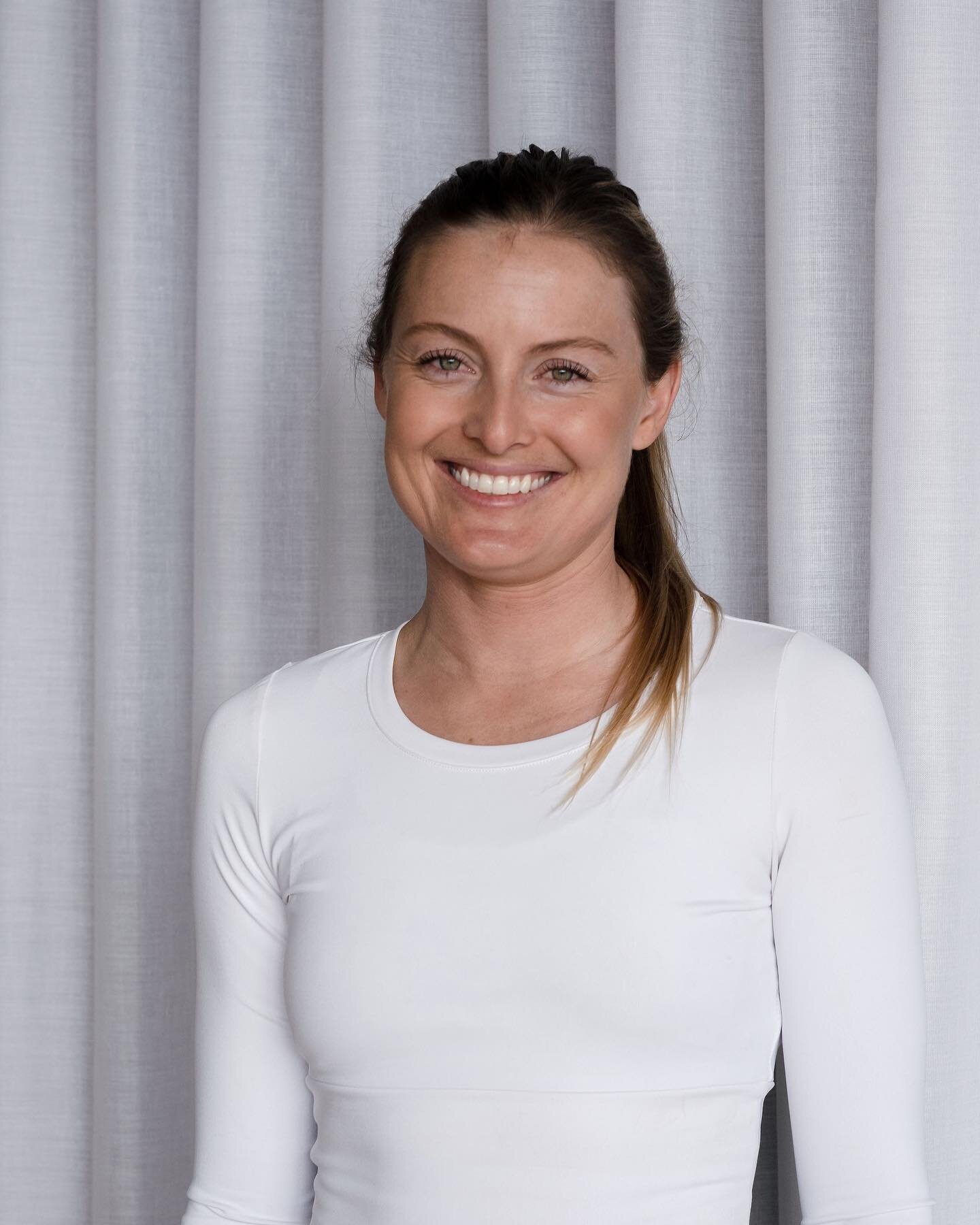 NJOY INSTRUCTOR PROFILE: ⚡️ 

Meet Skye! You may have had the pleasure of attending one of her Reformer Pilates classes already. Skye loves all styles of Pilates! She is keen to share her love of Pilates with all of you and guide you to find your pot