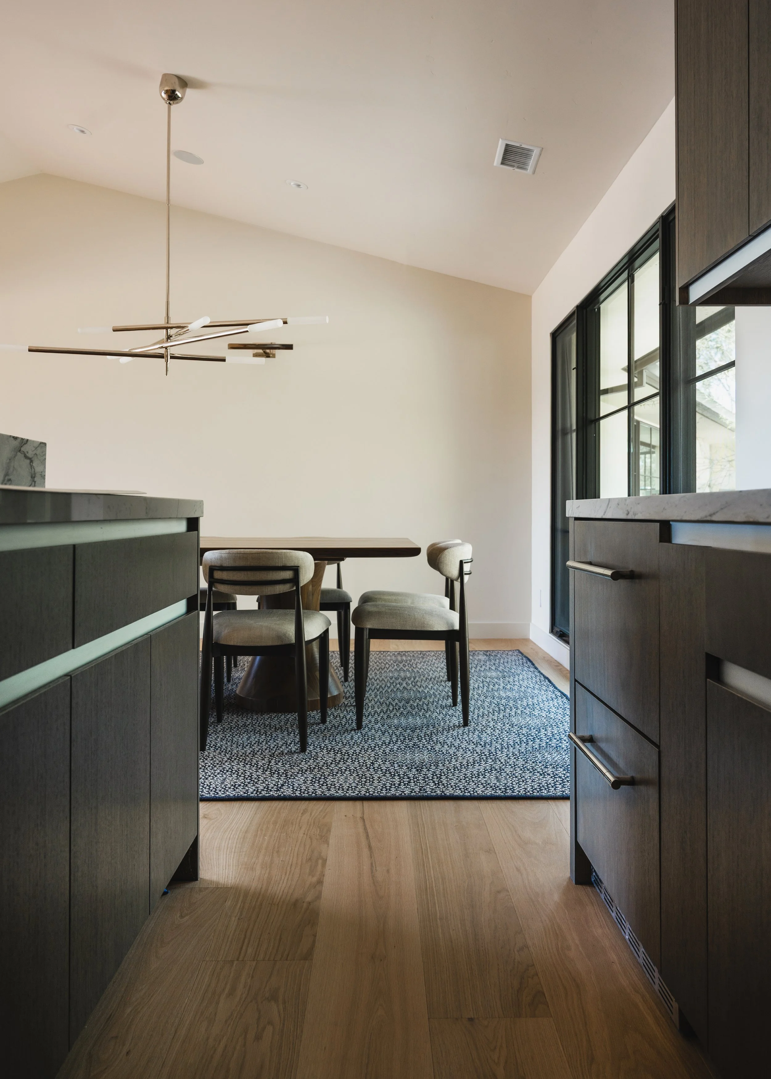 76. Dining Room 3.jpg