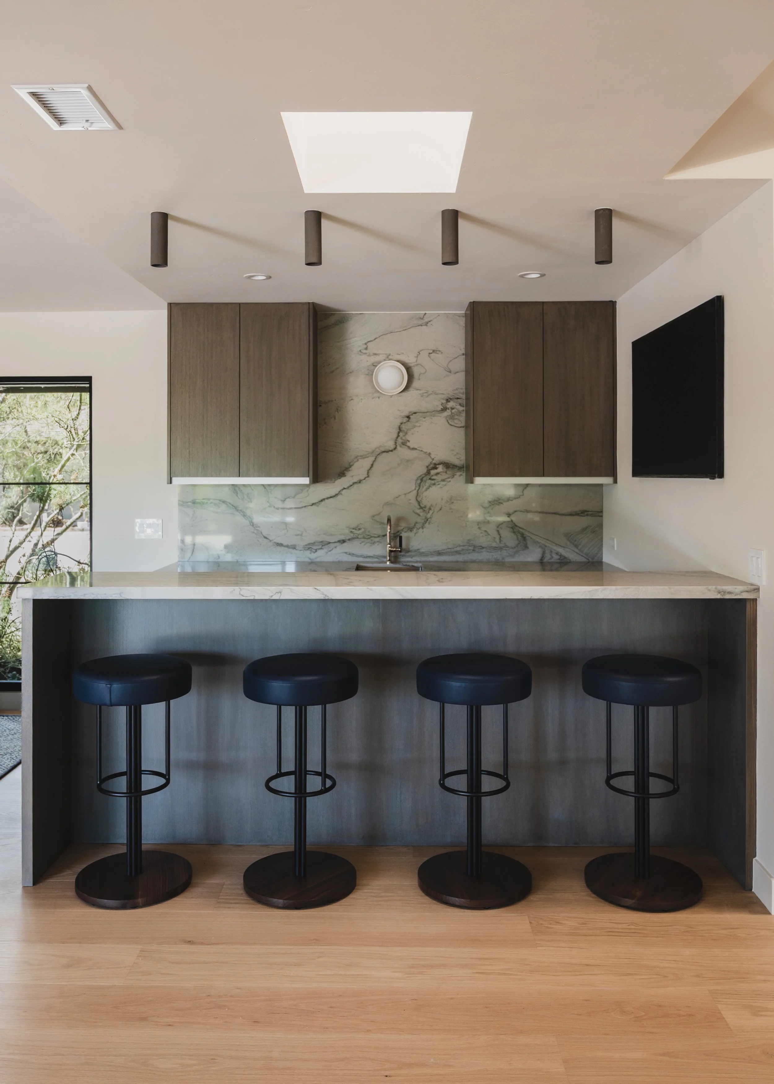 77. Dining Room 4.jpg