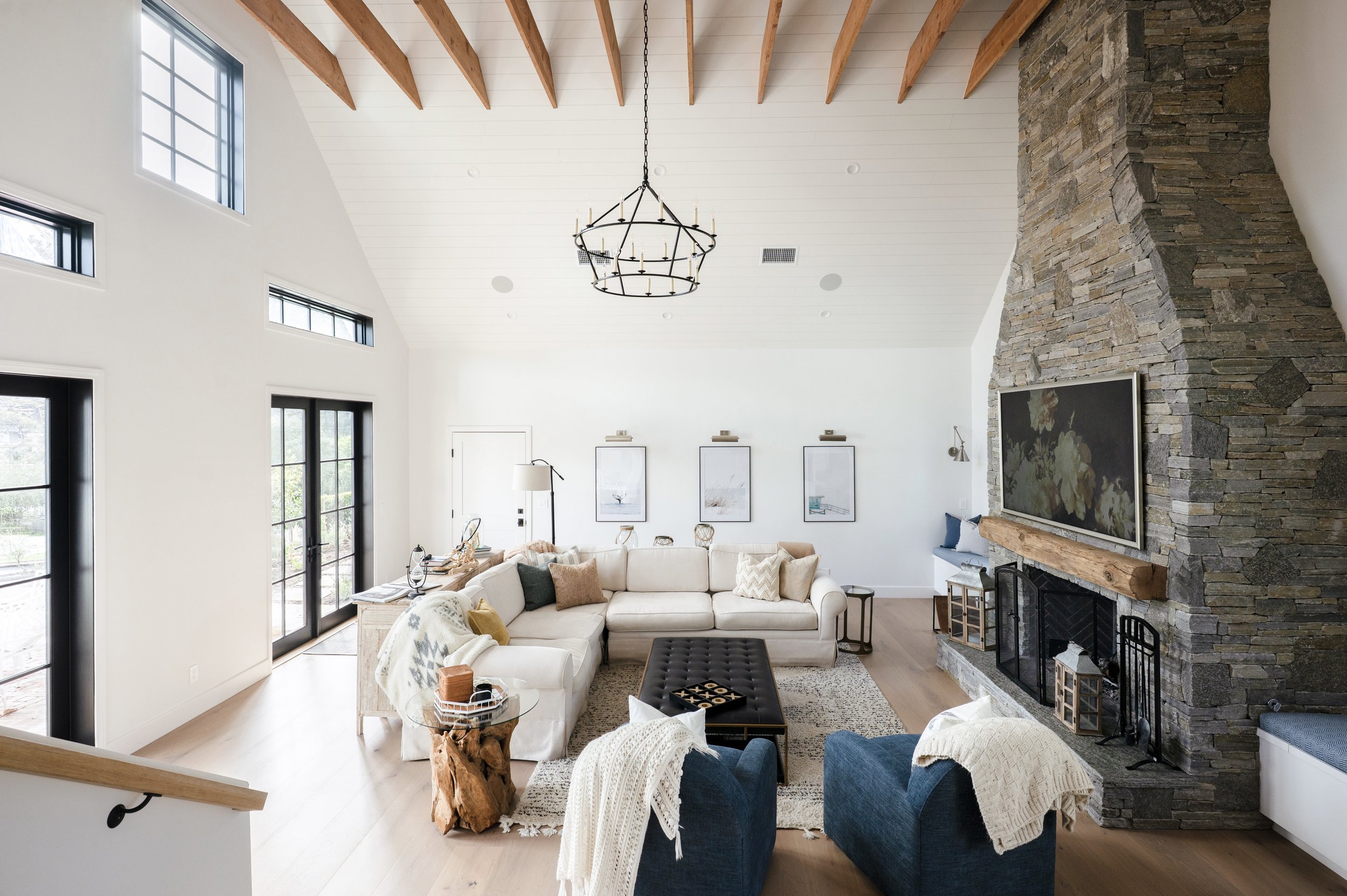 51. Living room 1_Dean.jpg