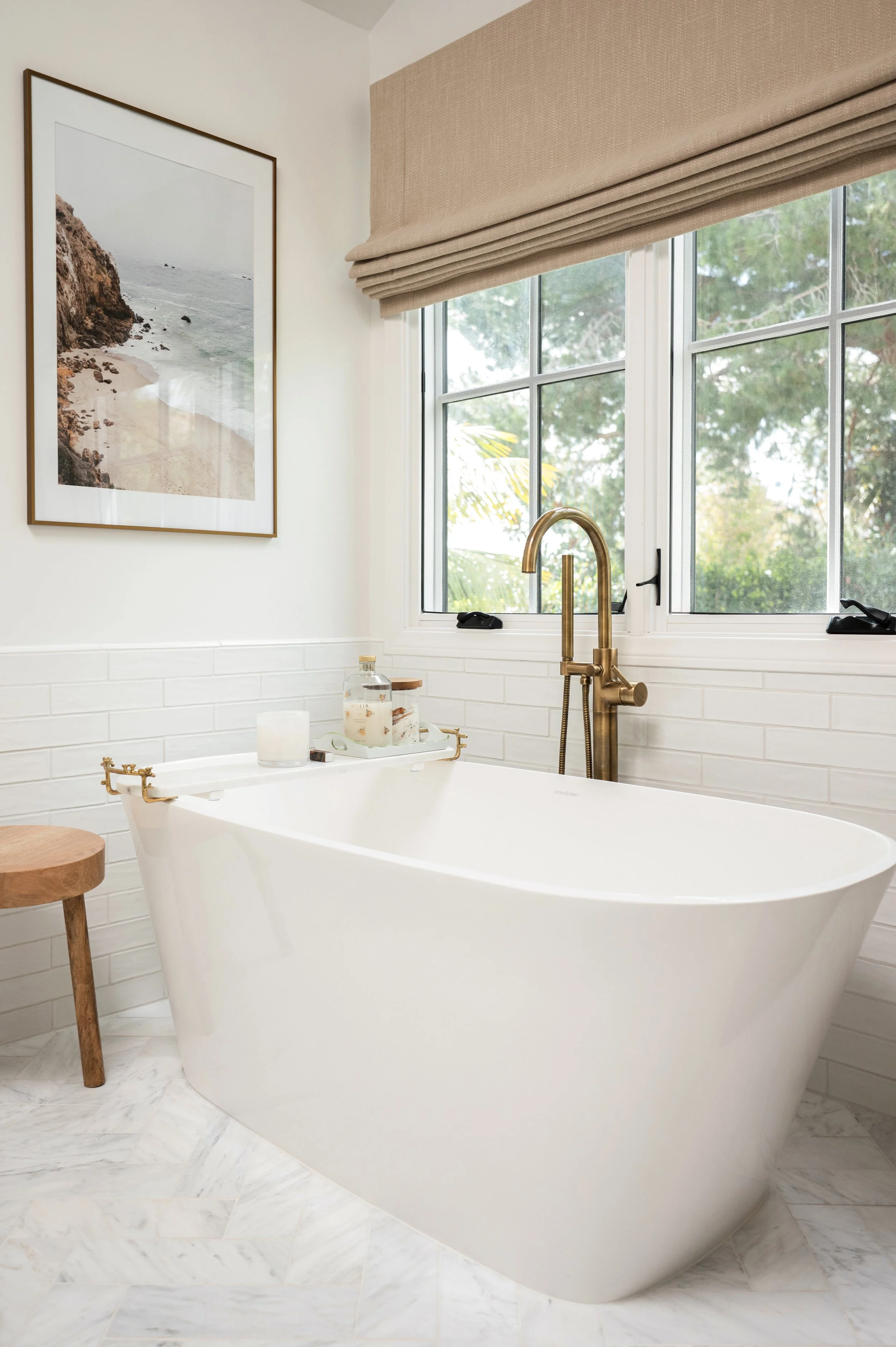 90. Primary Bathroom 11_Dean.jpg