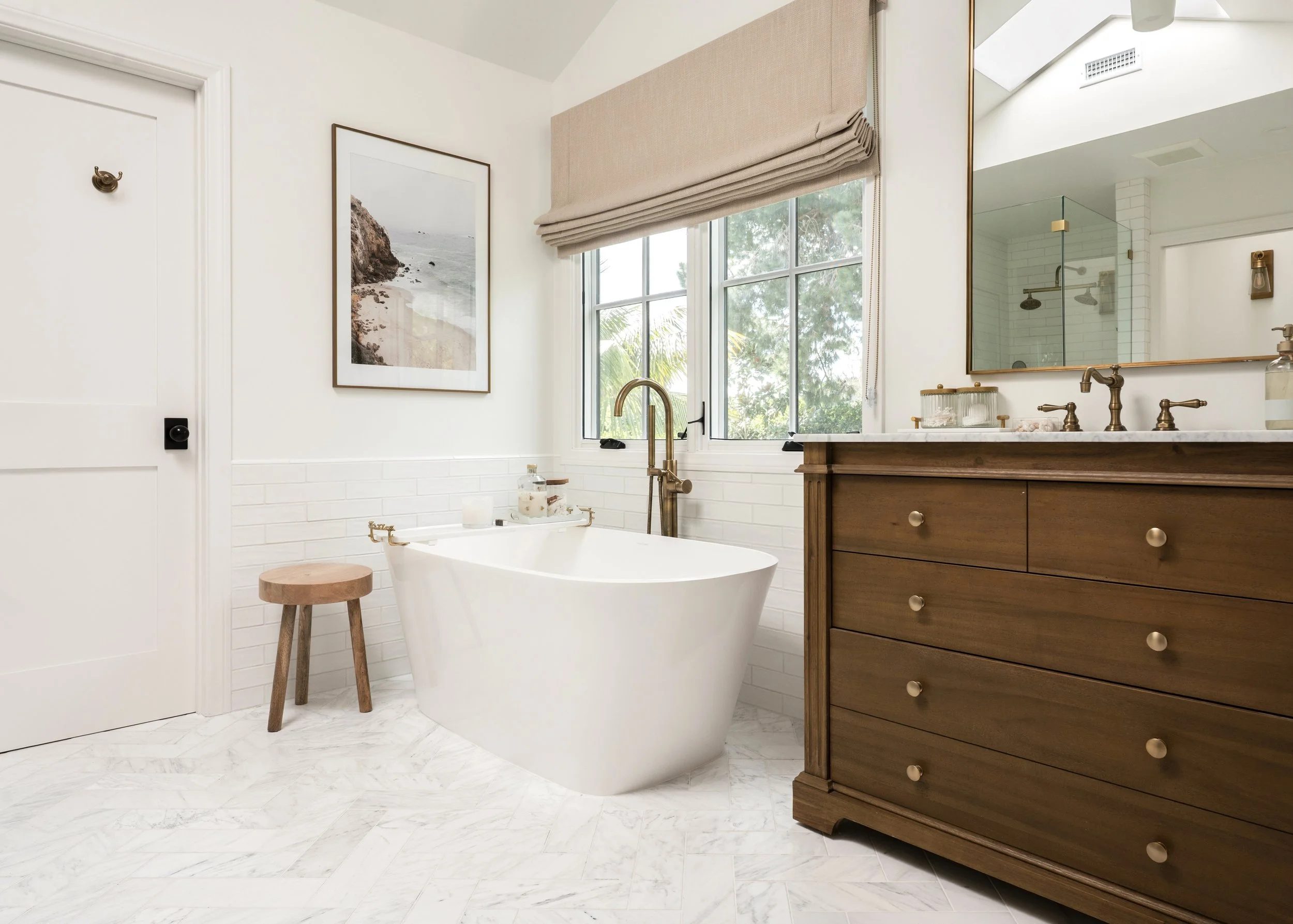 83. Primary Bathroom 5_Dean.jpg