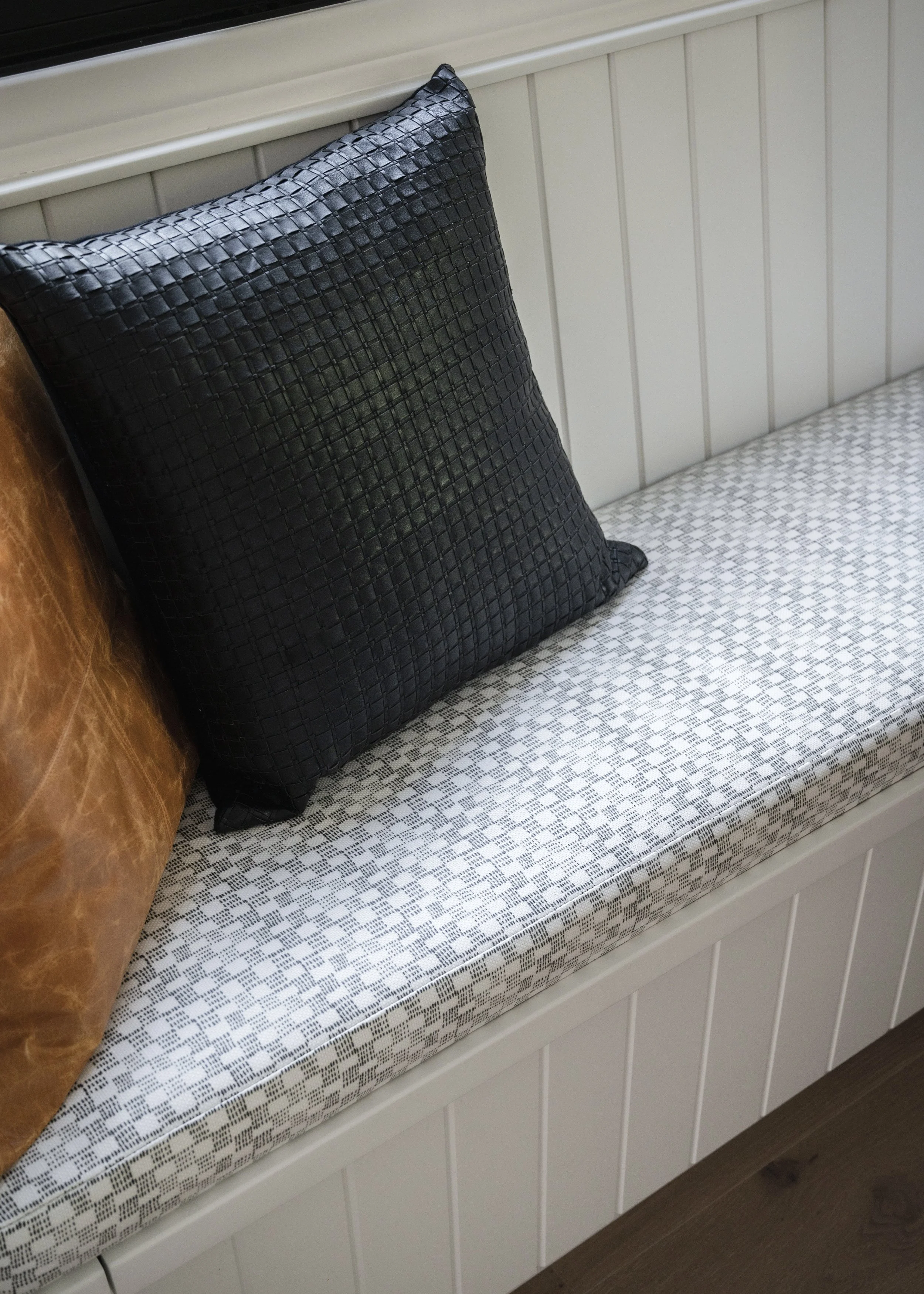 40. Breakfast nook_7_Dean.jpg