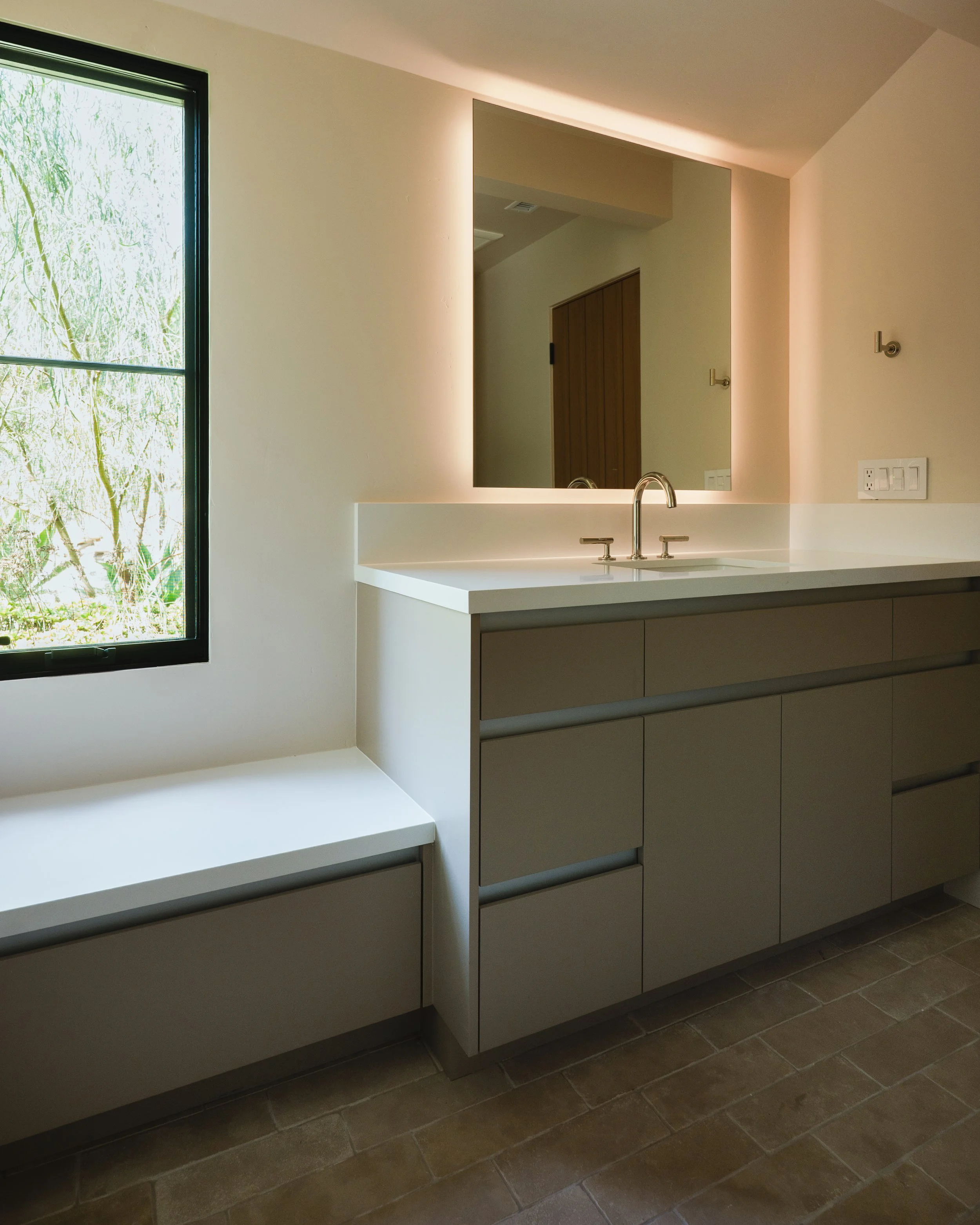 69. Bathroom 3_3.jpg