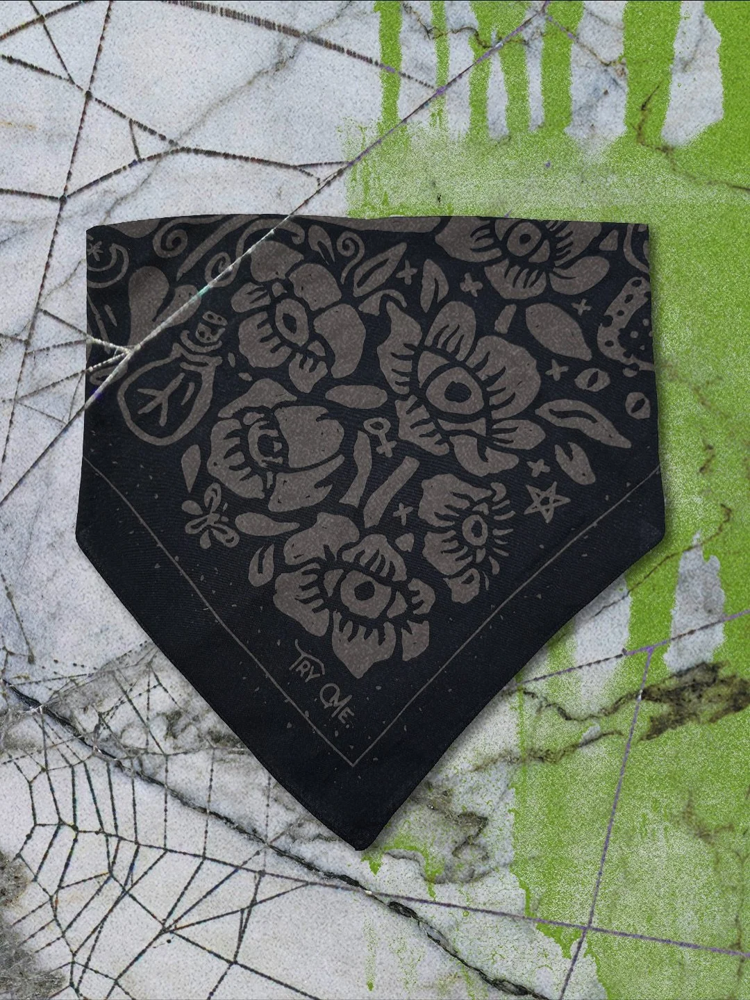 🌒The Poison Garden🕷️&hellip; It&rsquo;s the story of revenge served cold&mdash;all the pretty little curiosities, growing wild. Just a snip or two of this, a powder of that, and the balance of power is restored. Snake eyes glinting in the moonlight