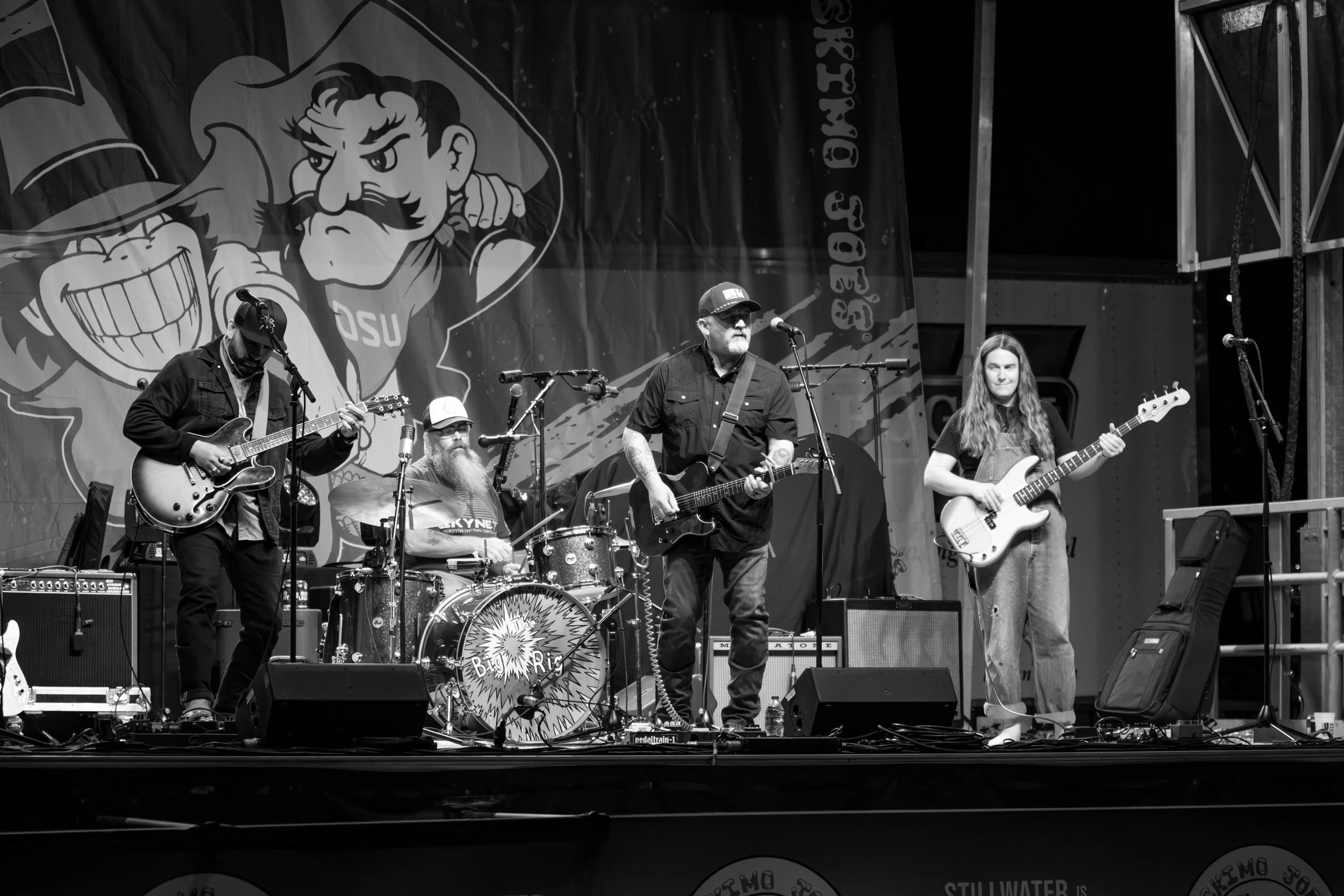 _MG_3323bw.jpg