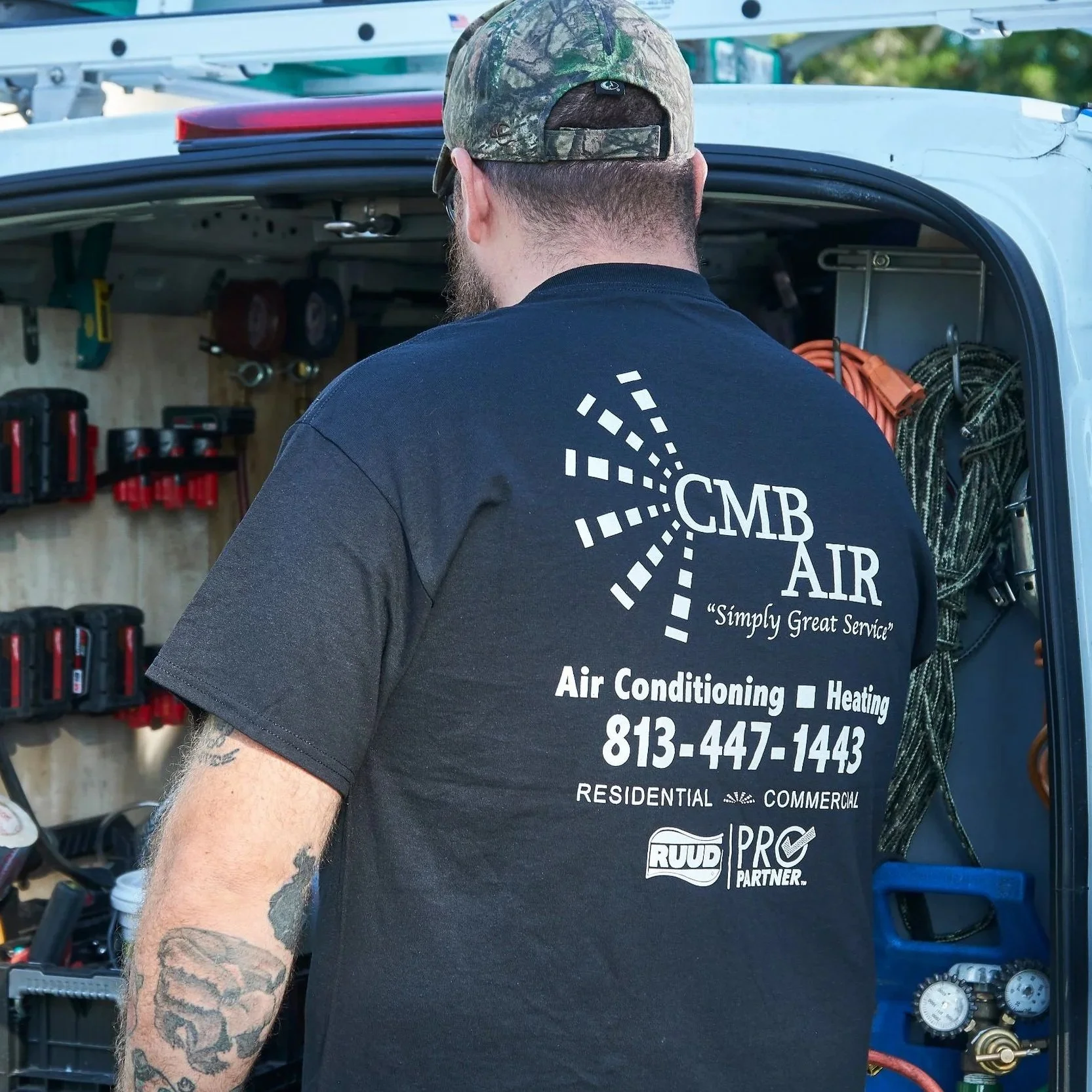 Indoor office environment showing employees working while HVAC air circulates, illustrating how duct fogging improves workplace air quality and health.