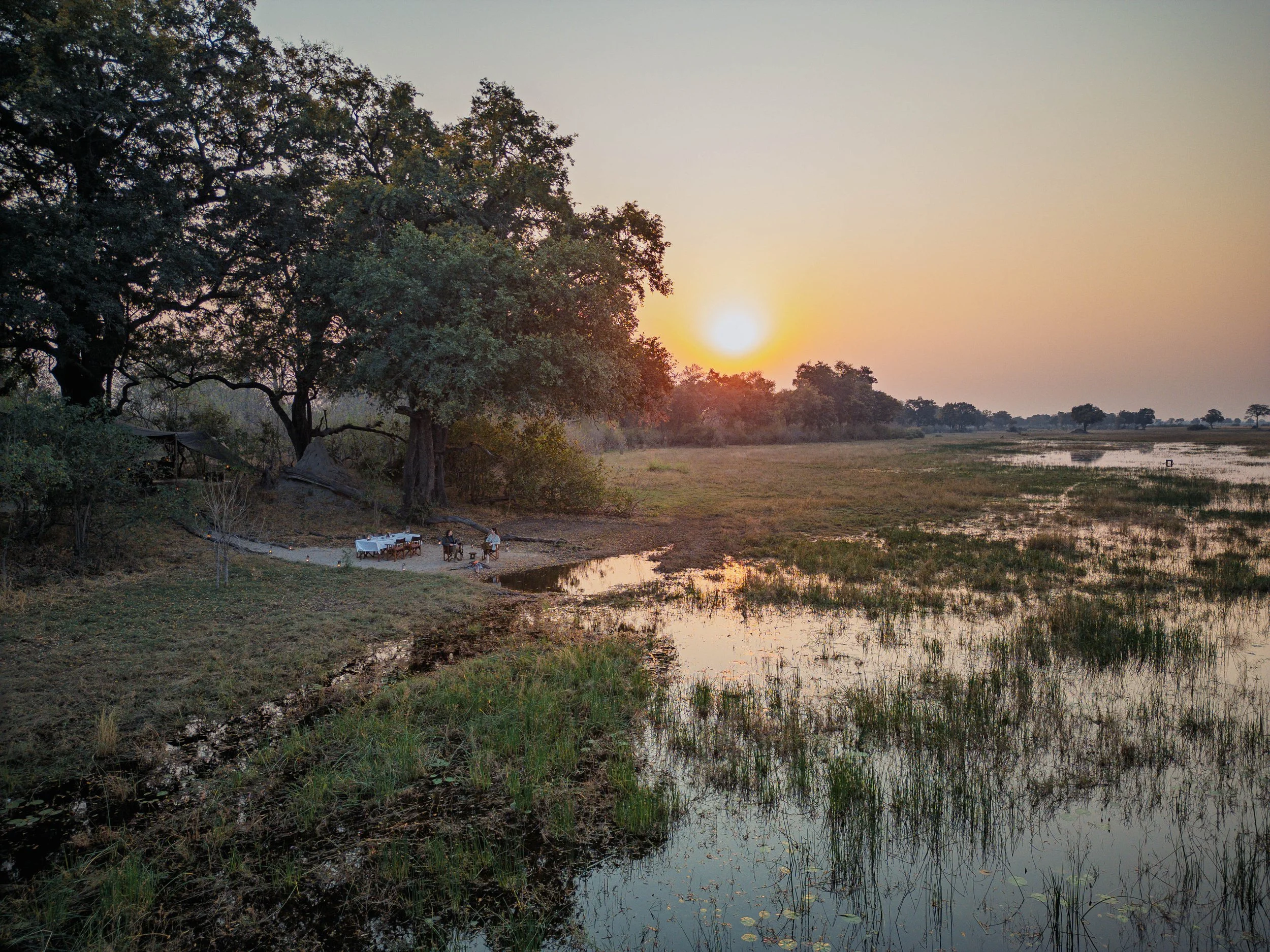 Bots_Expeditions Camp_Sundowners 2.jpg