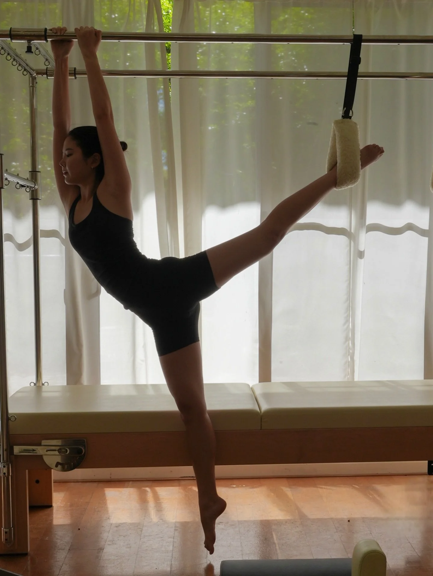 Not all Pilates is the same.

Cadillac training at PilatesBarre challenges your body in a smarter way.
More control. Better alignment. Stronger foundations.

Designed for those who want results that last,
not just a temporary burn.

Move with intenti