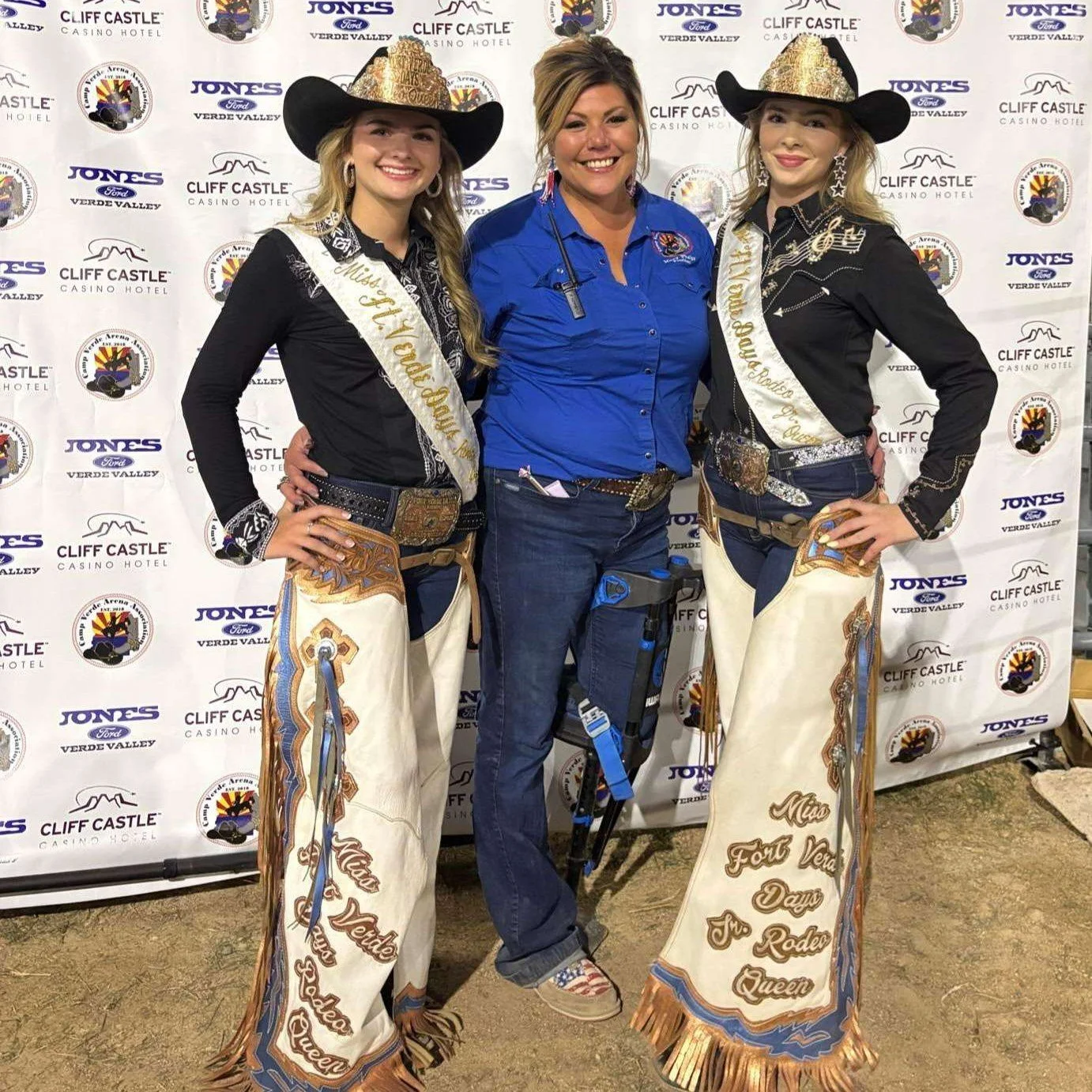 π€ What a fun night at the Fort Verde Days Rodeo! π
Special thanks to Mary, the amazing lady in blue and one of our patients, for welcoming the Next Step Prosthetics crew and their families. We love celebrating moments like this with our amazing com