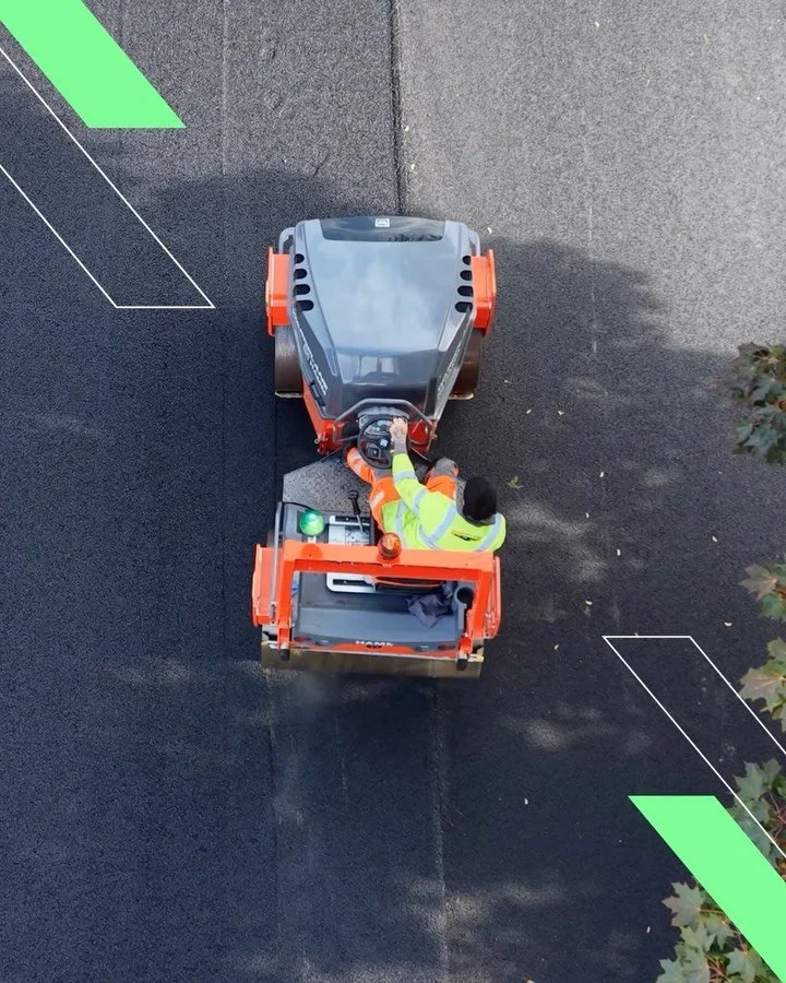 New look. Same solid surfaces.

Reilly Surfacing came to us with a logo, and from there we have worked with them to build out the full branding package, giving them a presence that performs wherever it&rsquo;s required.

We&rsquo;ve rolled this out a