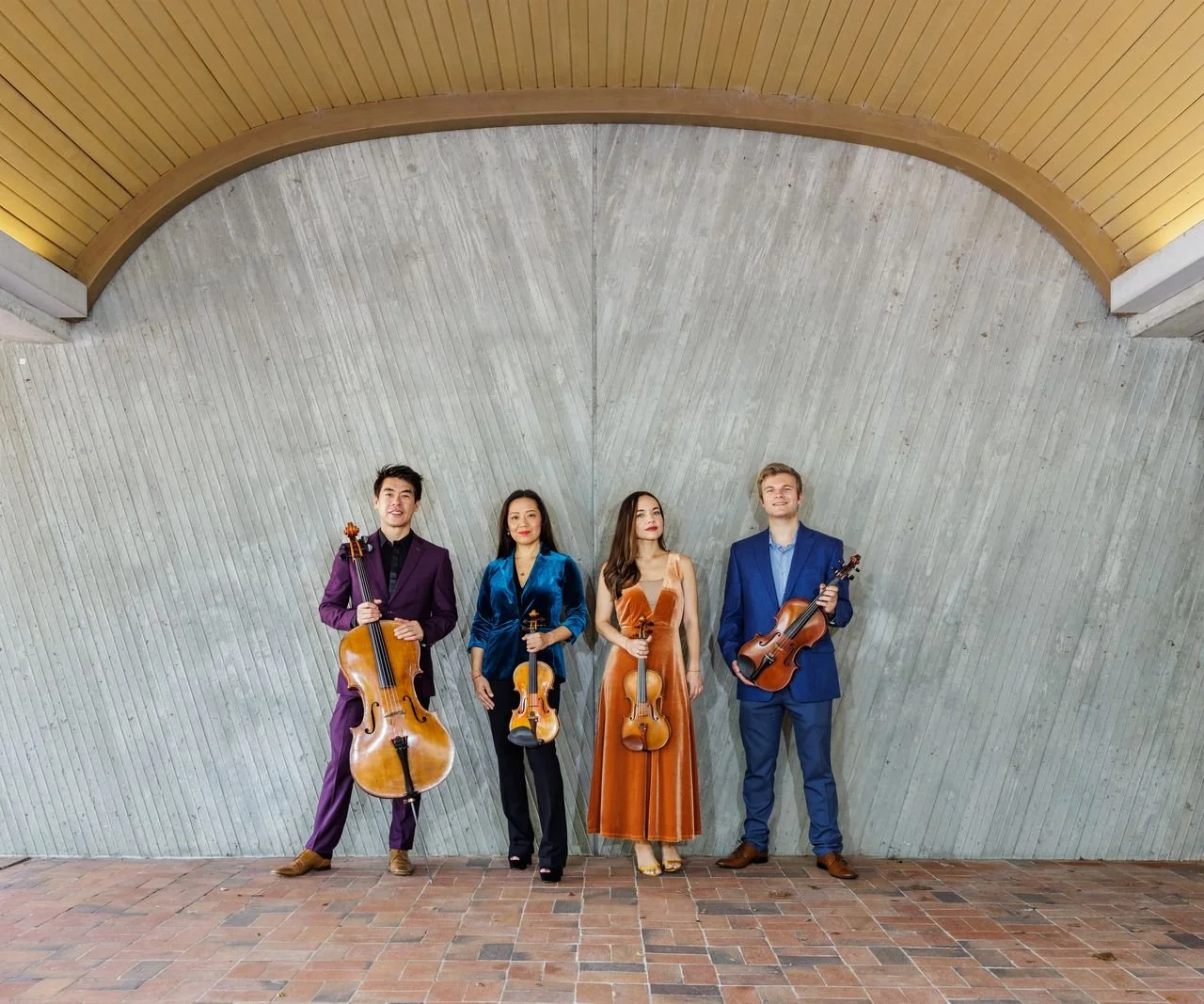 Vega Quartet / Zuill Bailey with Dominic Dousa