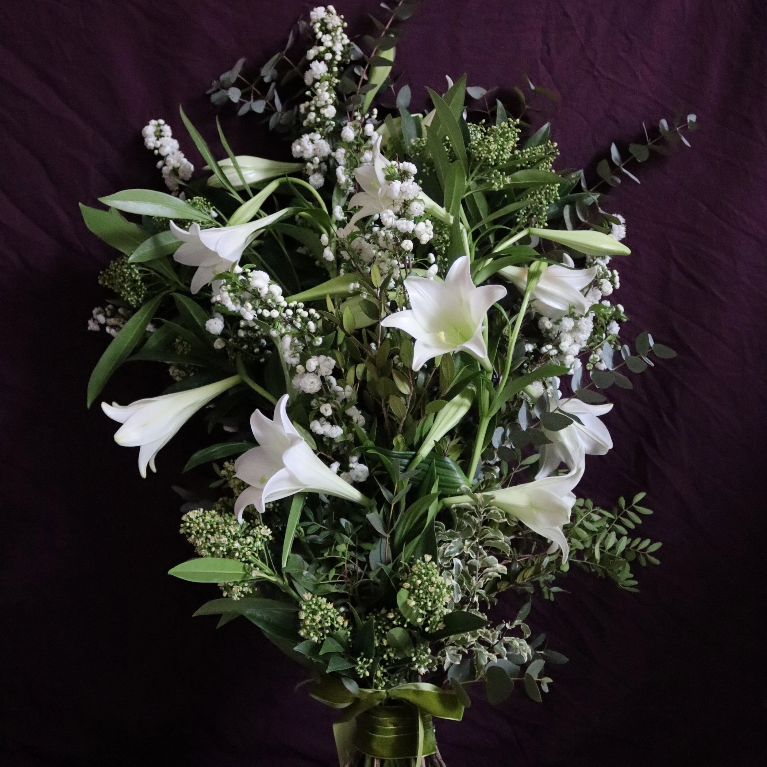 White lily bouquet.jpg