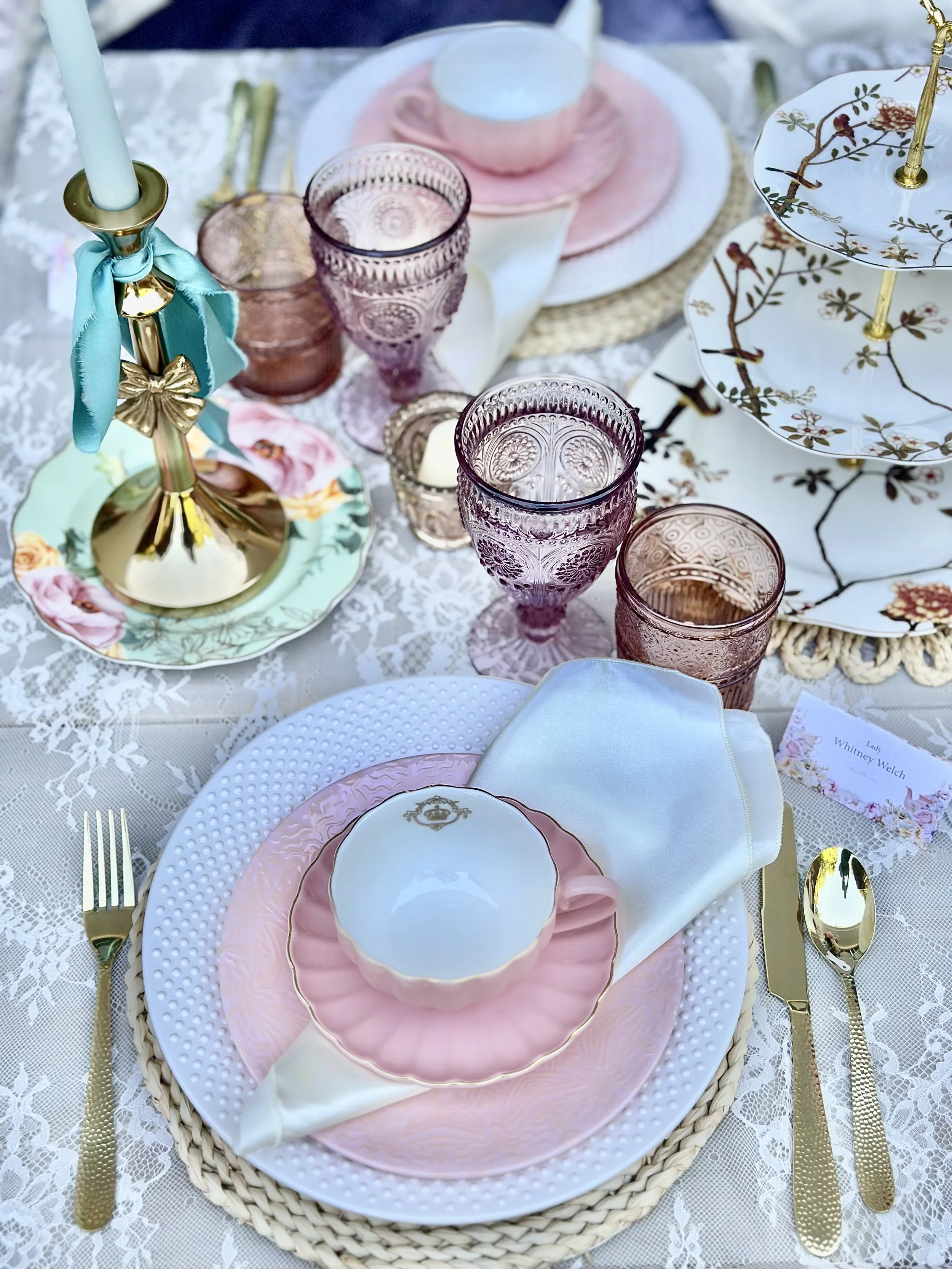 How to Host a “Bridgerton” Picnic: Part I