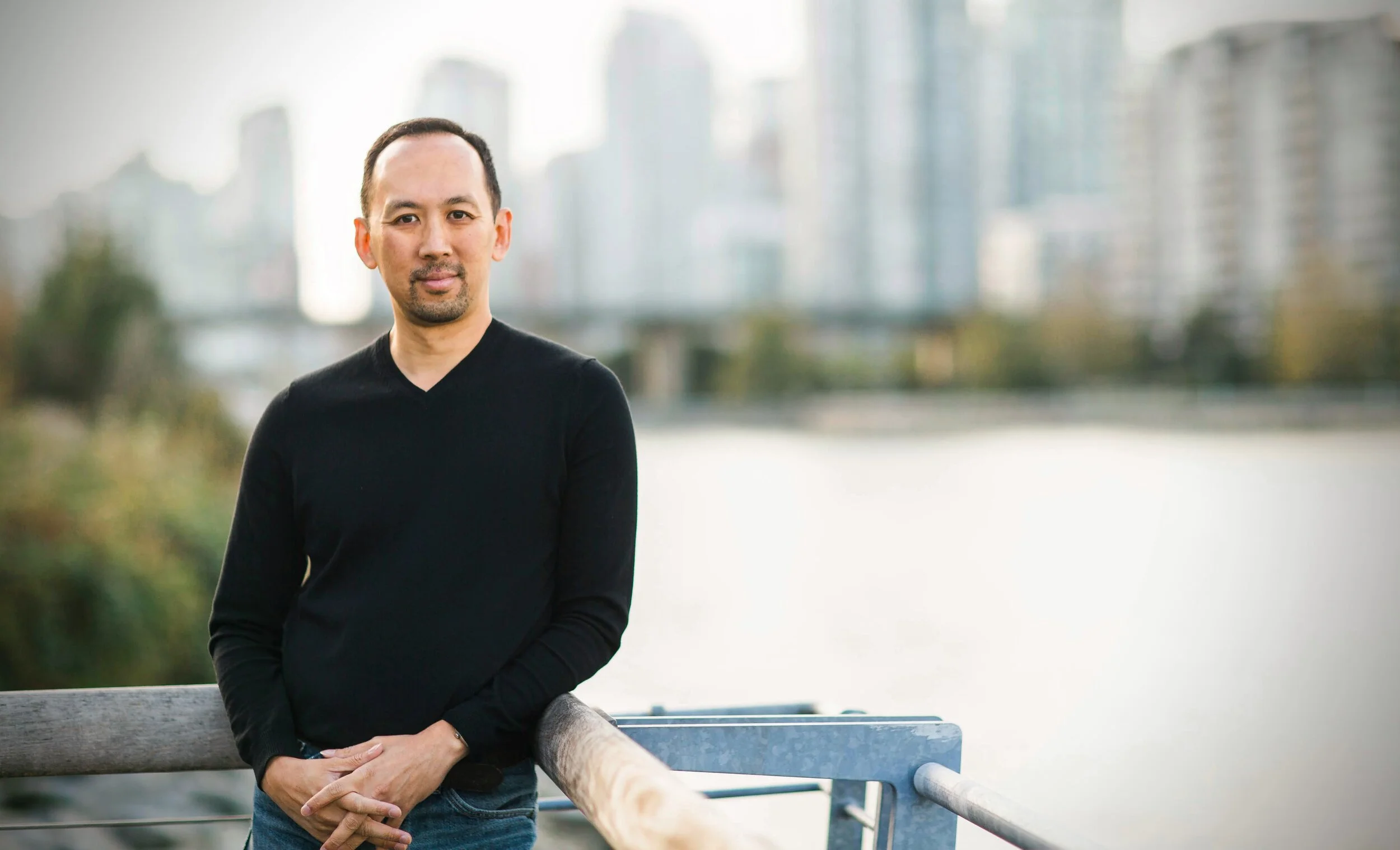 Gavin Koh seniors tech tutor in Victoria BC