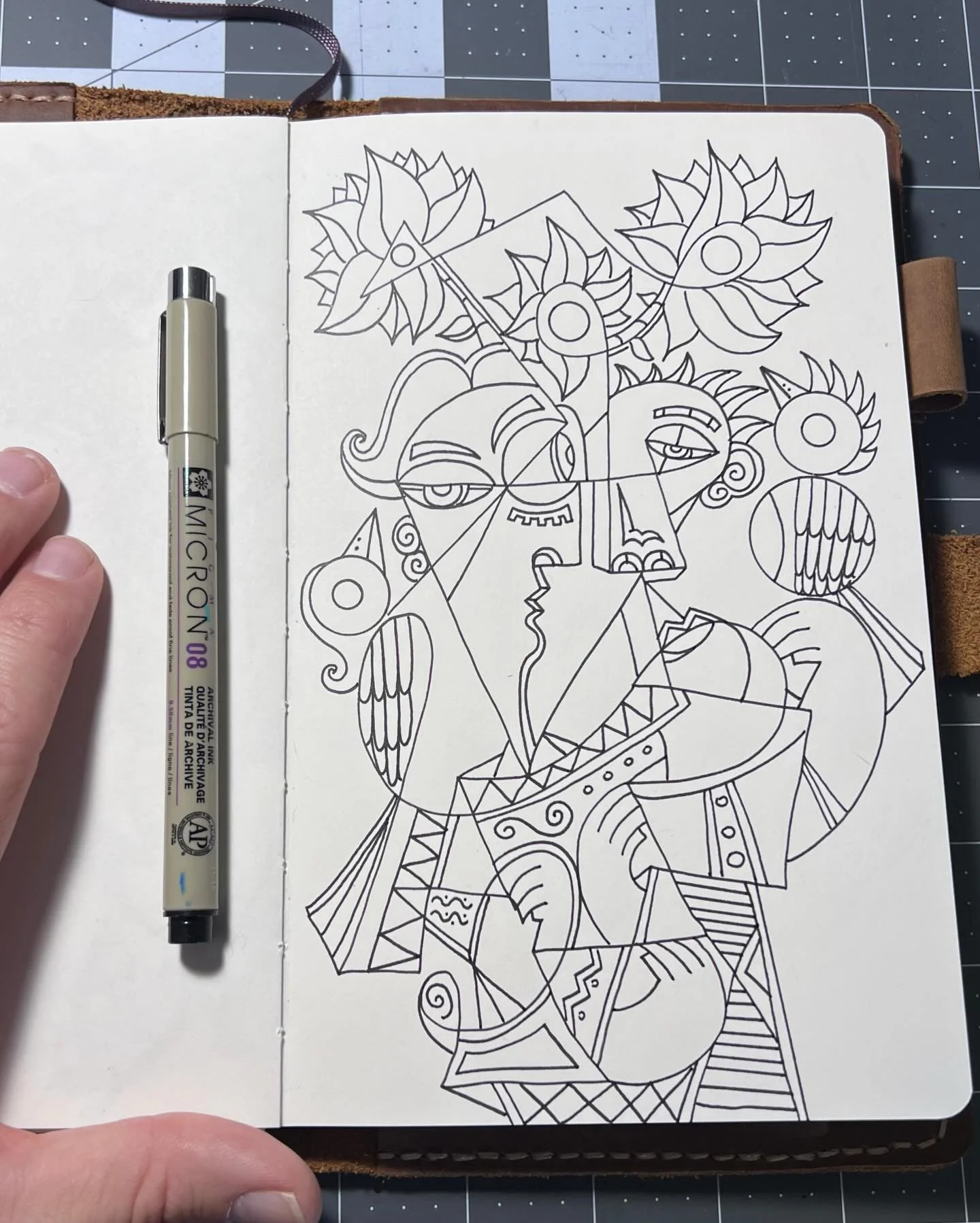 A little sketch in progress in my @moleskine 

#sketchbook #sketch #dessin #cubism #picasso