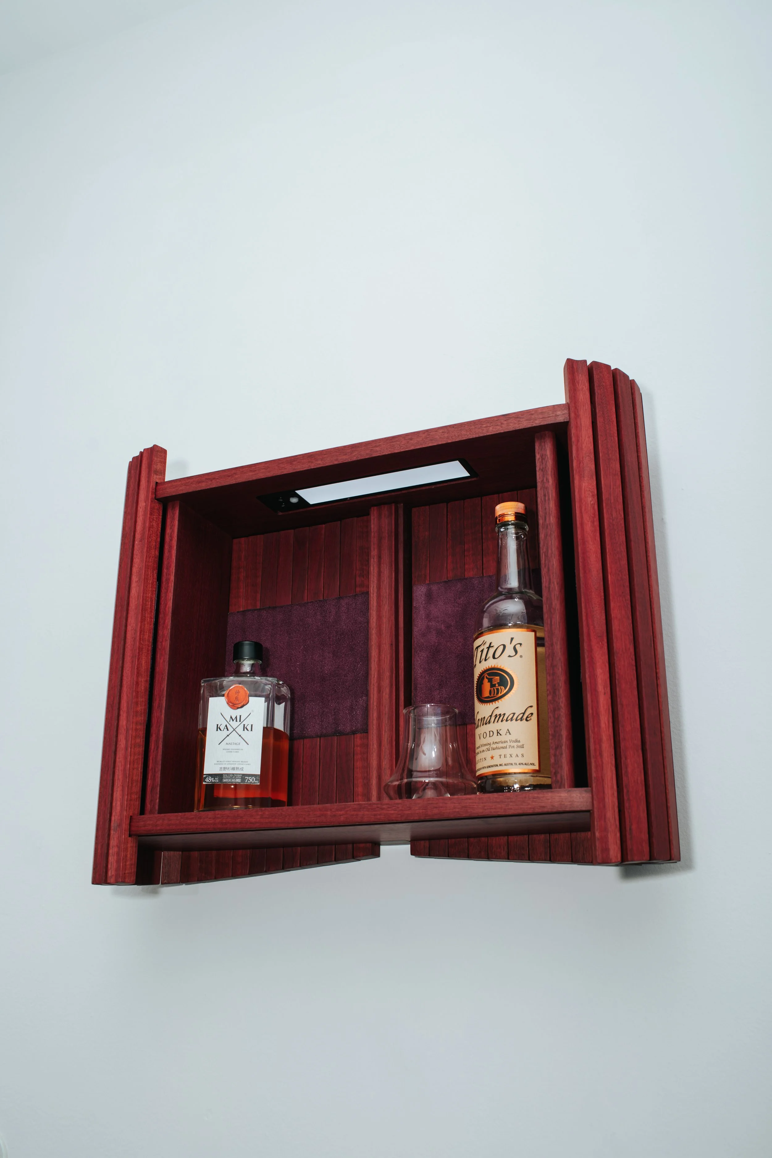 Cabinet_11.jpg