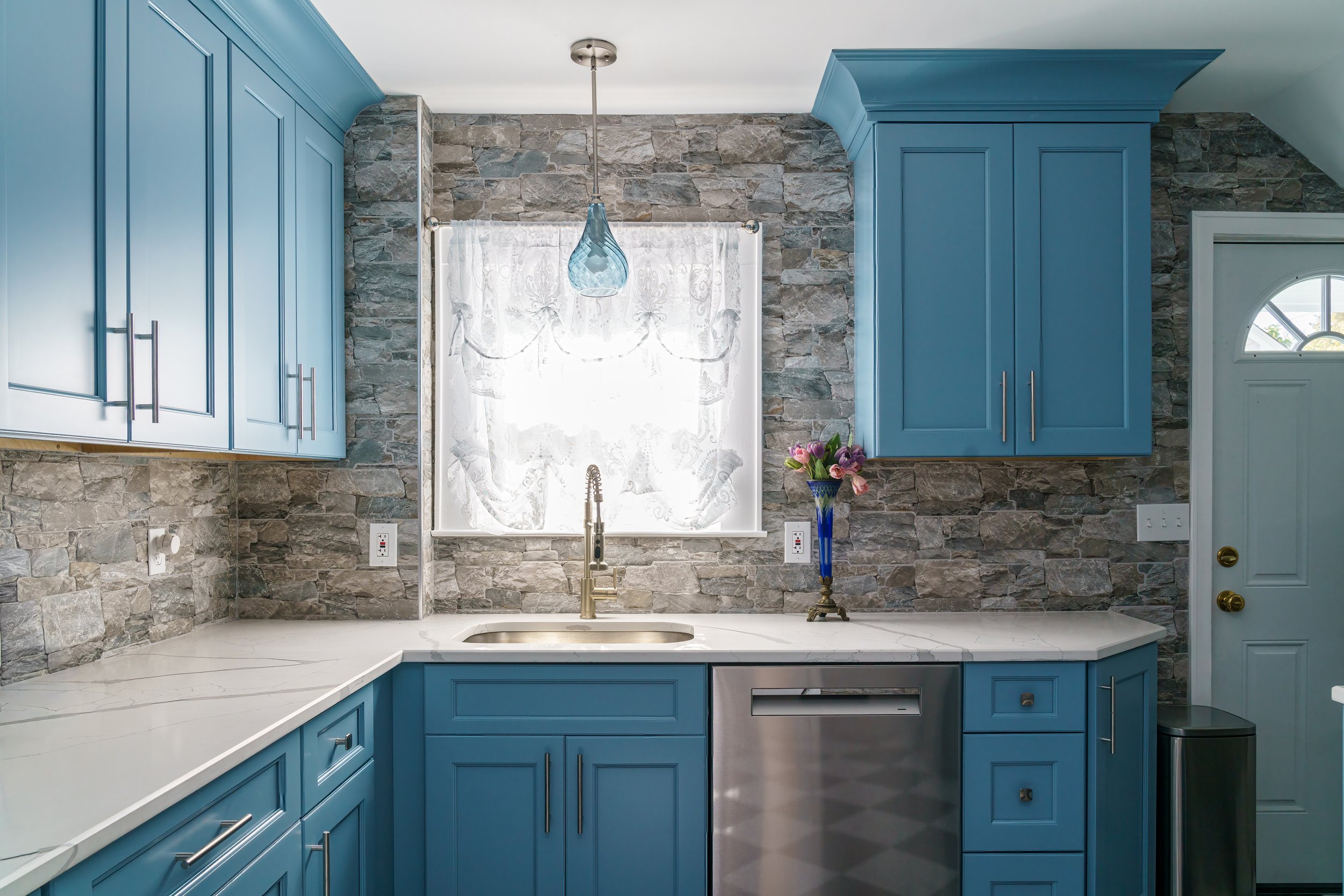 Timeless Kitchen Remodel by PCONY (Prestige Cabinetry Of N.Y) — Project 1 project photo 4