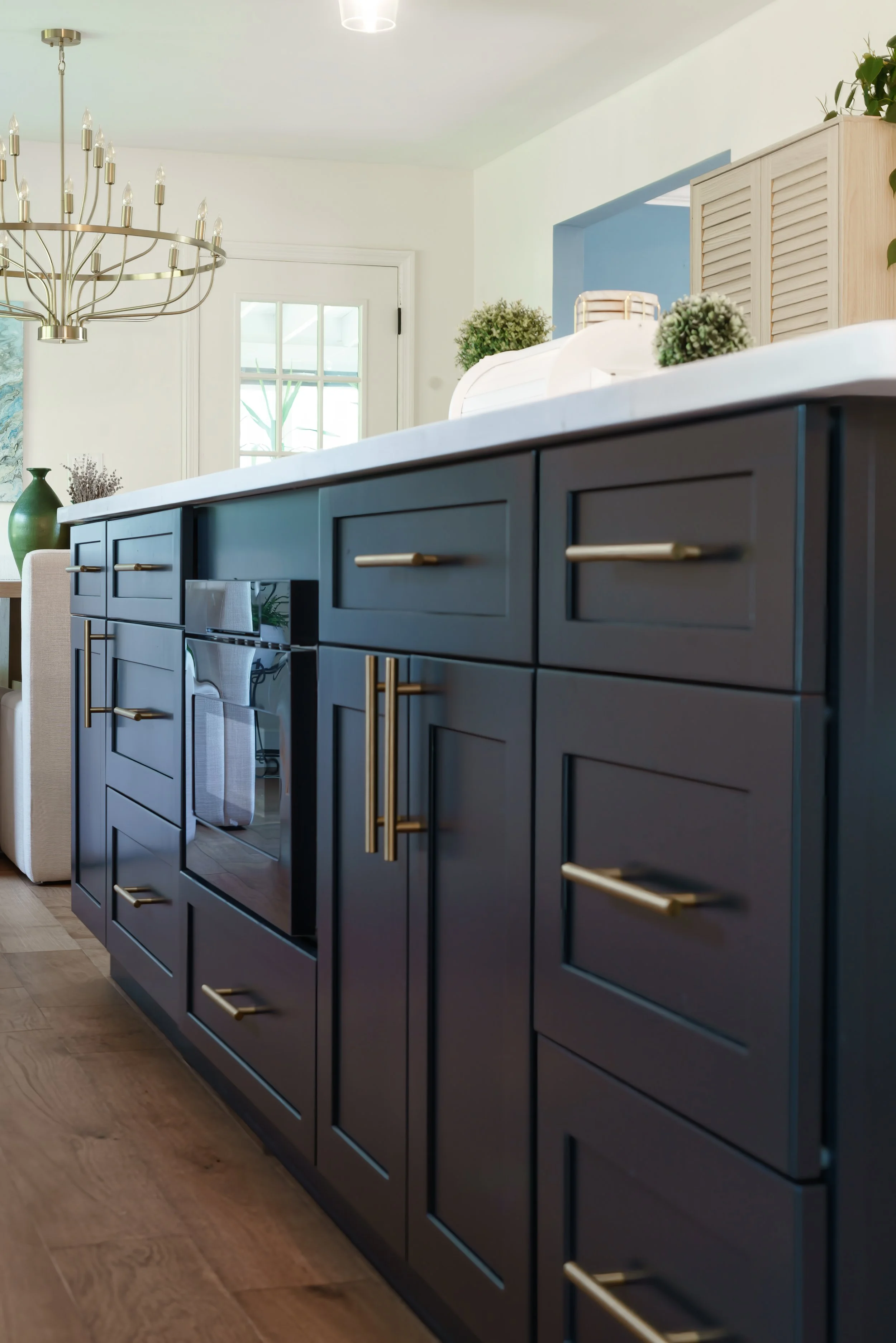 Contemporary Open Concept Kitchen Kitchen Remodel by PCONY (Prestige Cabinetry Of N.Y) project photo 2