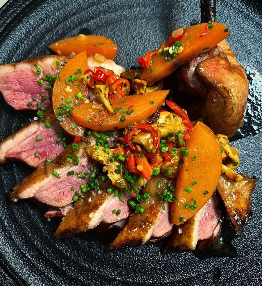 Repost from @chefjoecooke
&bull;
Smoked &amp; grilled duck breast, wine poached nectarines, jimmy nardellos, chanterelles, nectarine jalape&ntilde;o glaze...
.
.
.
#firefridays #duck #duckbreast #eater #eaterboston #bostonchefs #bostoneats #bostonfoo