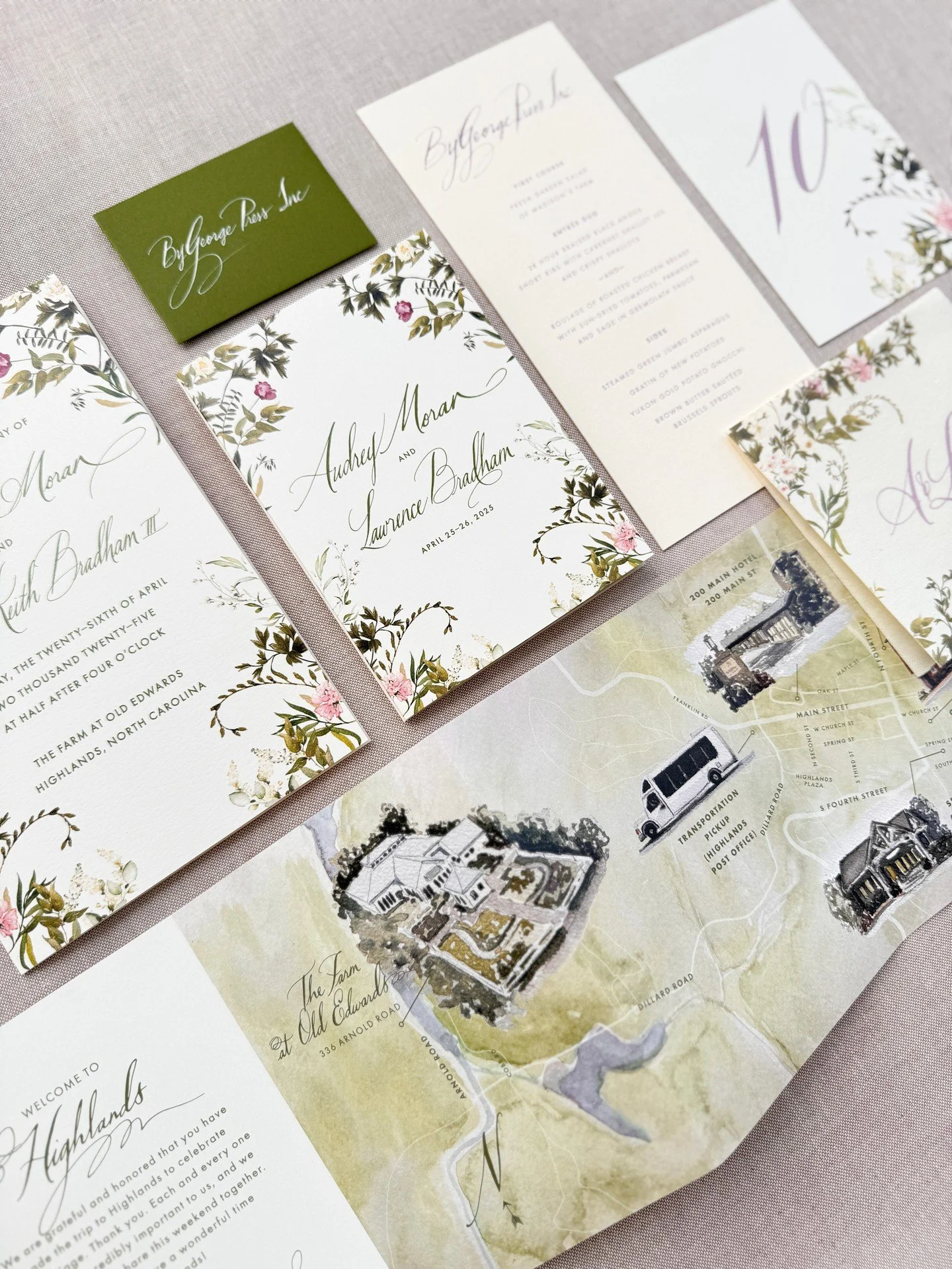 Weekend paper things for Audrey &amp; Lawrence 🌿

 @christinabaxterweddings
#weddingpaper #weddinginvitations #weddingstationery #weddinginspo #weddinginspiration #weddingdetails