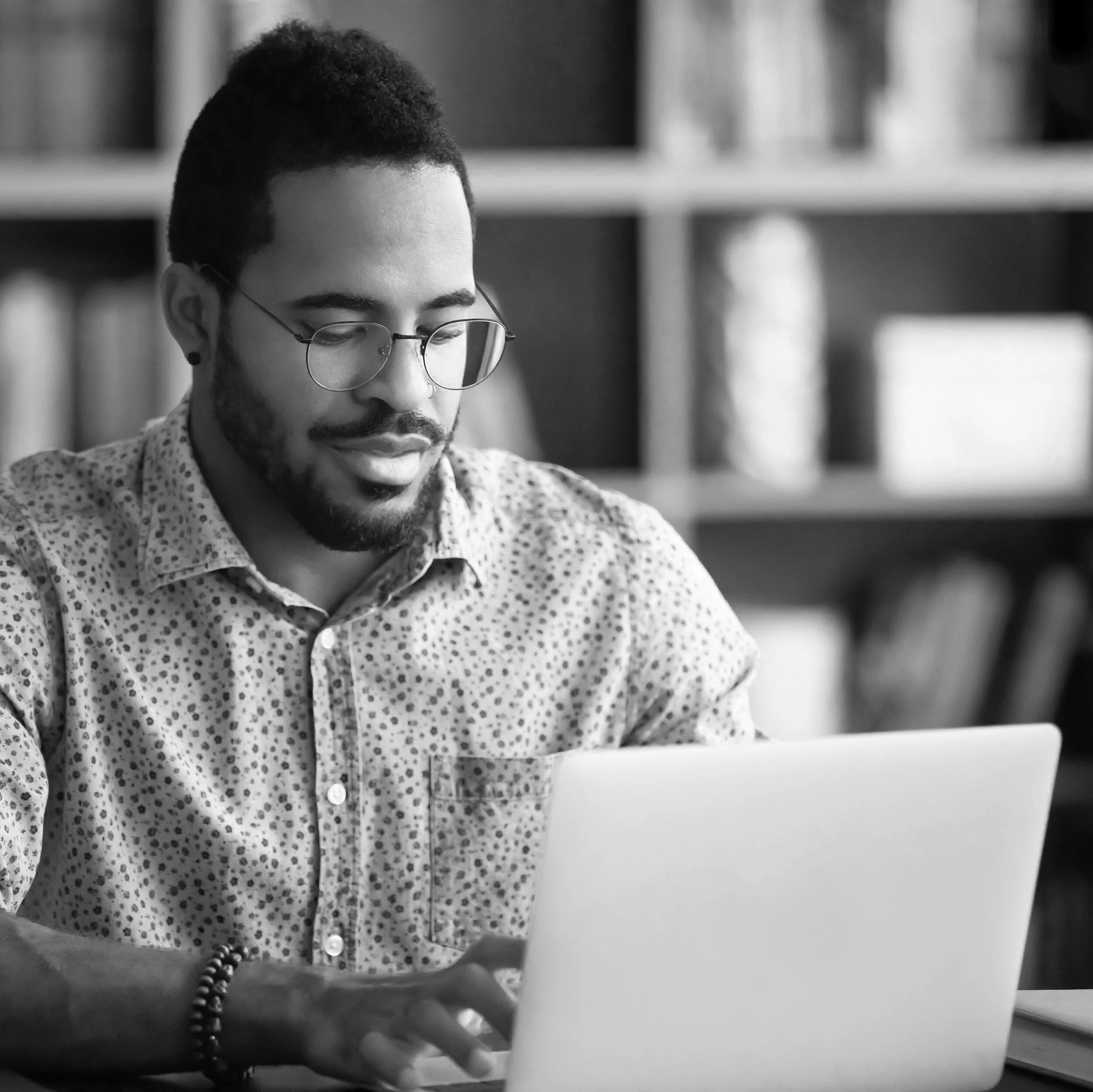 man_at_computer_black_white.jpg
