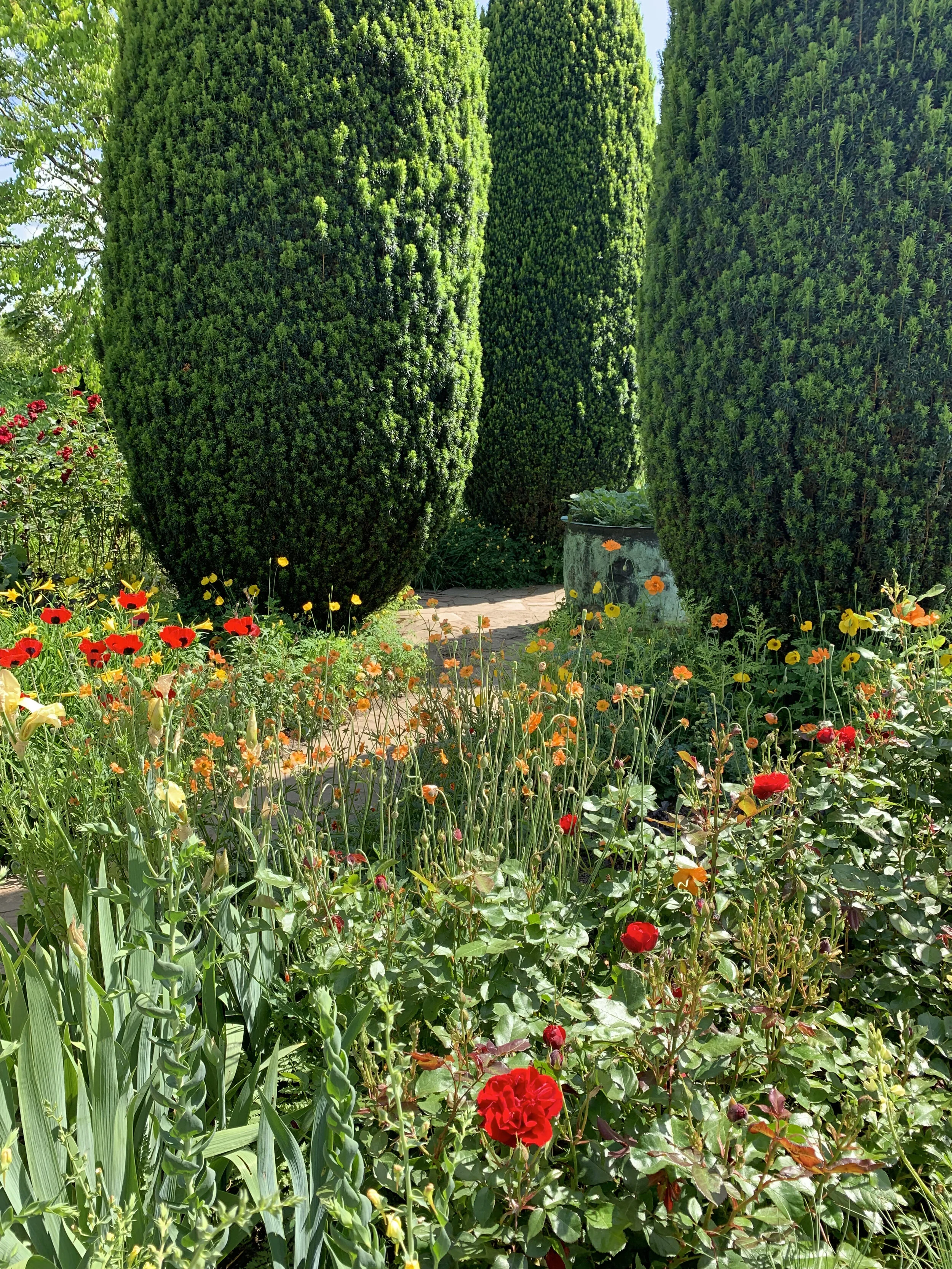 Formality, Design and Summer, a beautiful path to wander on