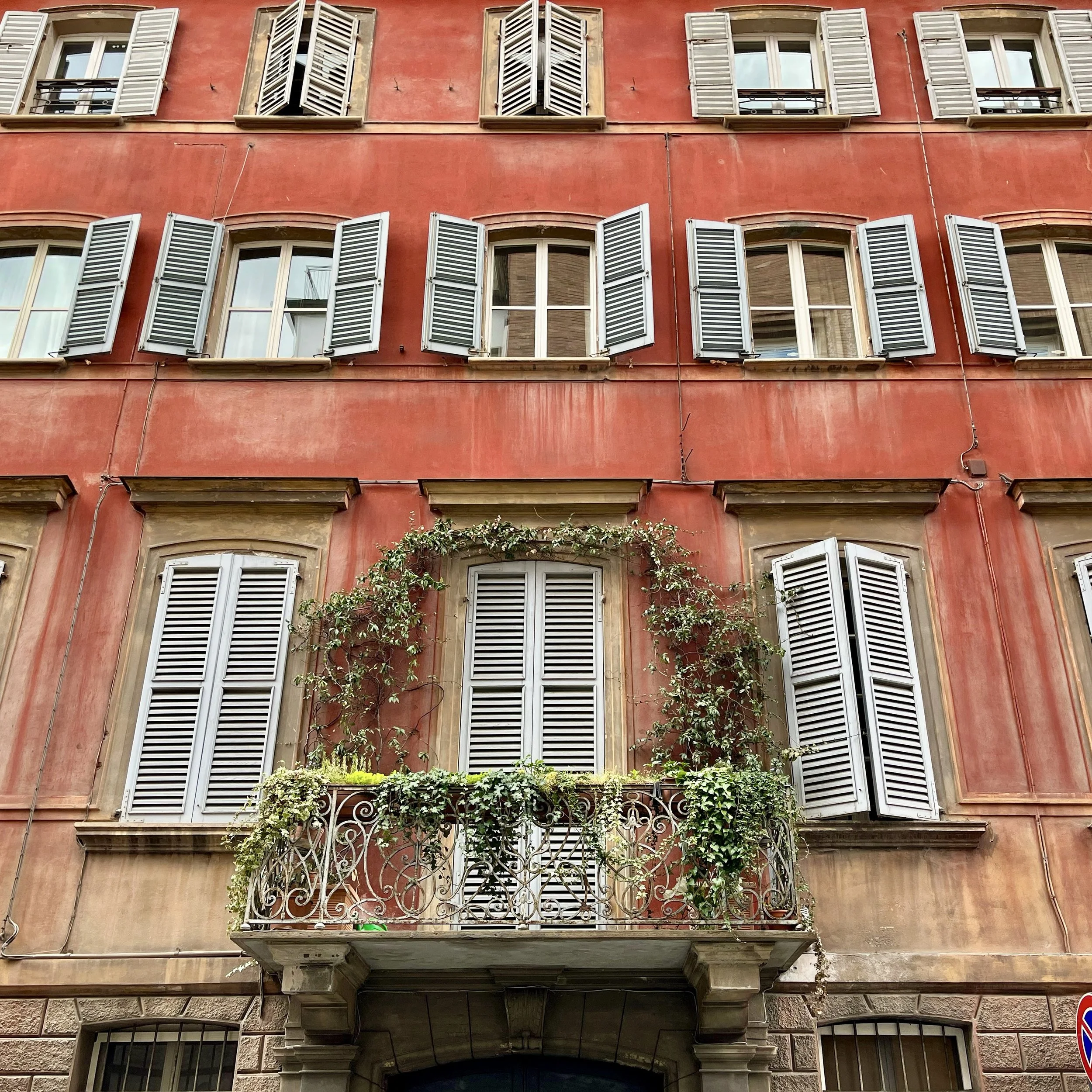 Episode 150: It was Giotto’s blue, cypress lanes, ornate balconies, burnt orange walls, stone houses - My Italy