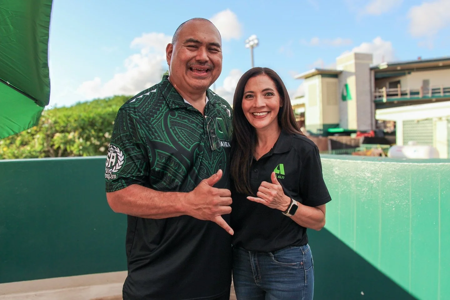 Mahalo to Principal Wayne Guevara and Assistant Principal Henri Aylward for the invitation to attend the ʻAiea High School Homecoming Game!

It was great connecting with staff, students, and coaches before the game and getting a behind-the-scenes loo