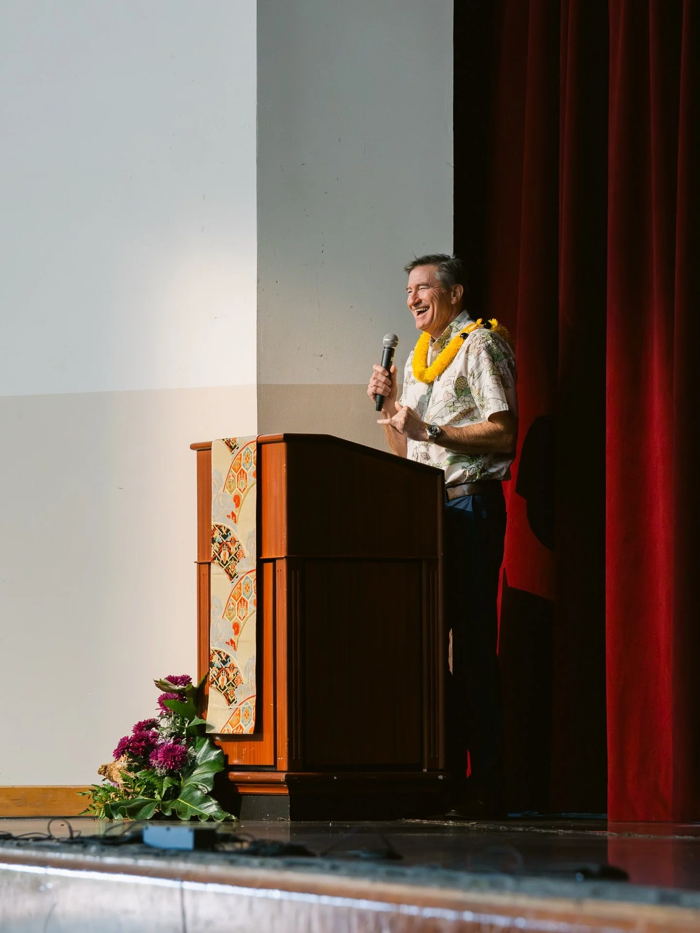 Over the weekend, I had the pleasure of joining the Hawaiʻi United Okinawa Association (HUOA) for its 76th Installation Banquet. I was also thrilled to present an honorary certificate to the HUOA with Councilmember @scott.nishimoto to commemorate the