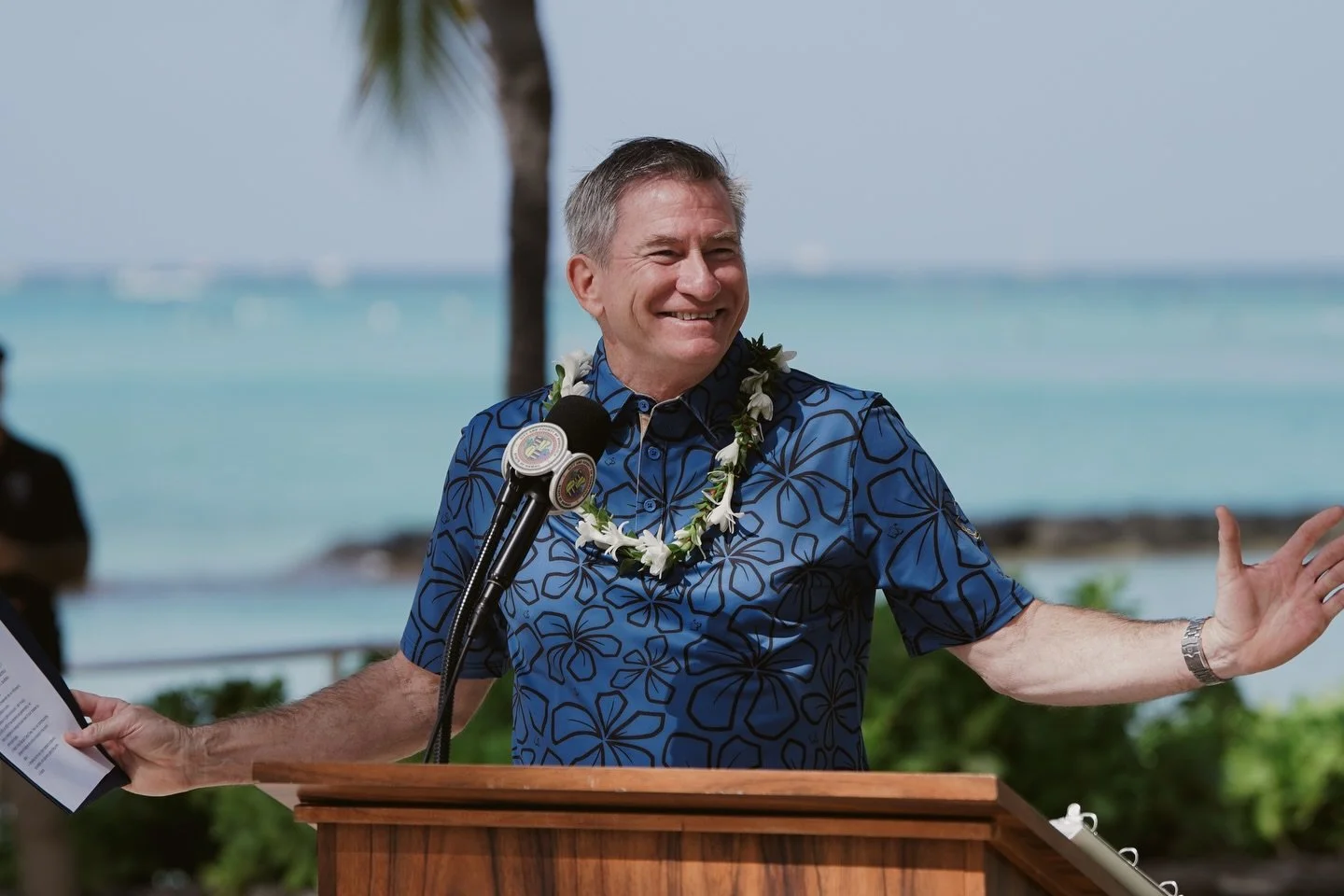 Mahalo to everyone who joined us in Waikīkī this morning! I was thrilled to announce the $1 million donation from @hiltongrandvacations (HGV) to the @waikikibid (WBID), which will fund a comprehensive revitalization of Kūhiō Beach Park, one of our mo