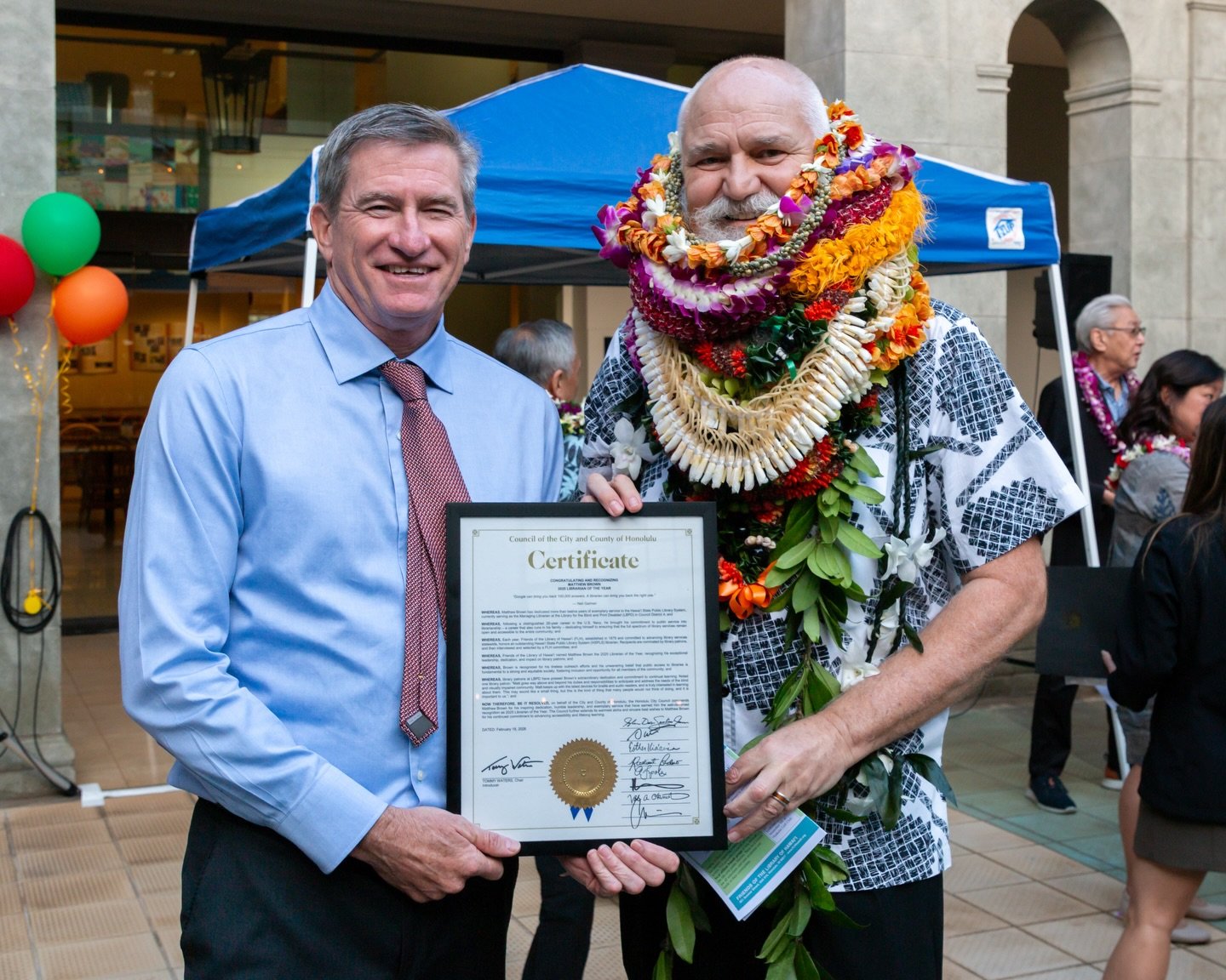 Last week, I had the honor of presenting an honorary certificate to Matthew (Matt) Brown, the 2025 Librarian of the Year, at the Friends of the Library of Hawaiʻi&rsquo;s (@hawaiilibraryfriends ) annual meeting.

Matt serves as the Managing Librarian
