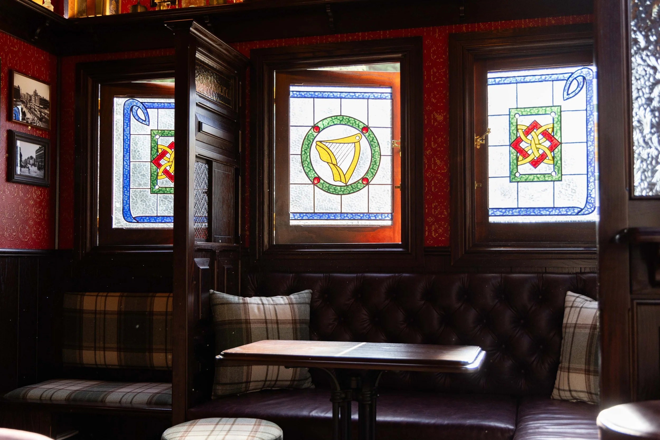 0Q4A9872_Web (1).jpg