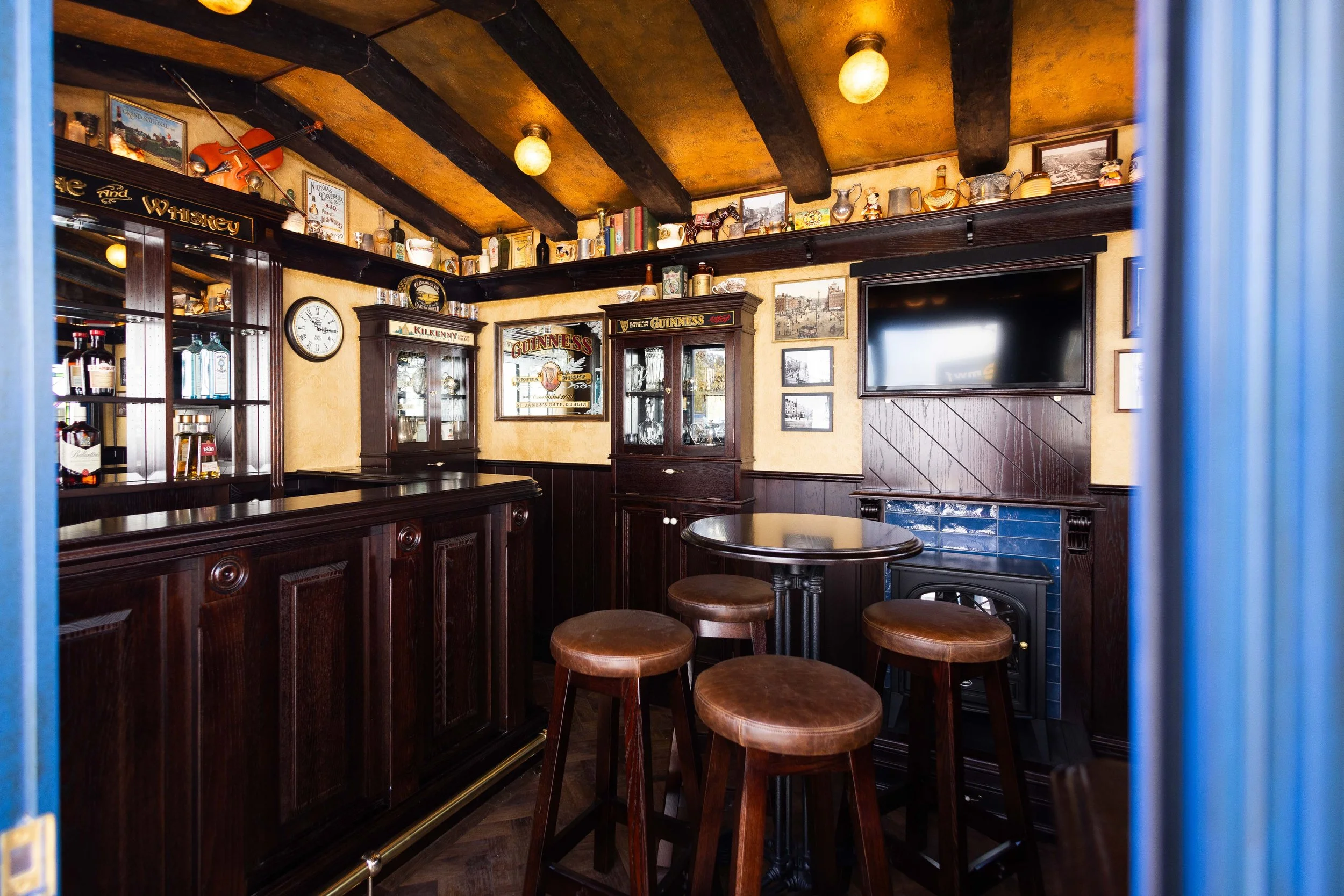 The Lucky Irish — My Little Pub