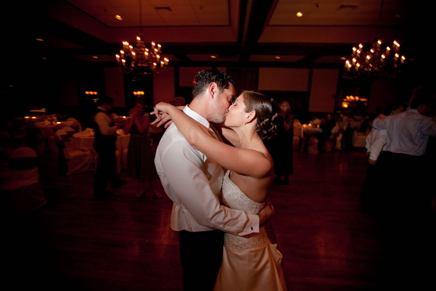 barbra-and-gino-rusty-pelican-wedding-3.jpeg
